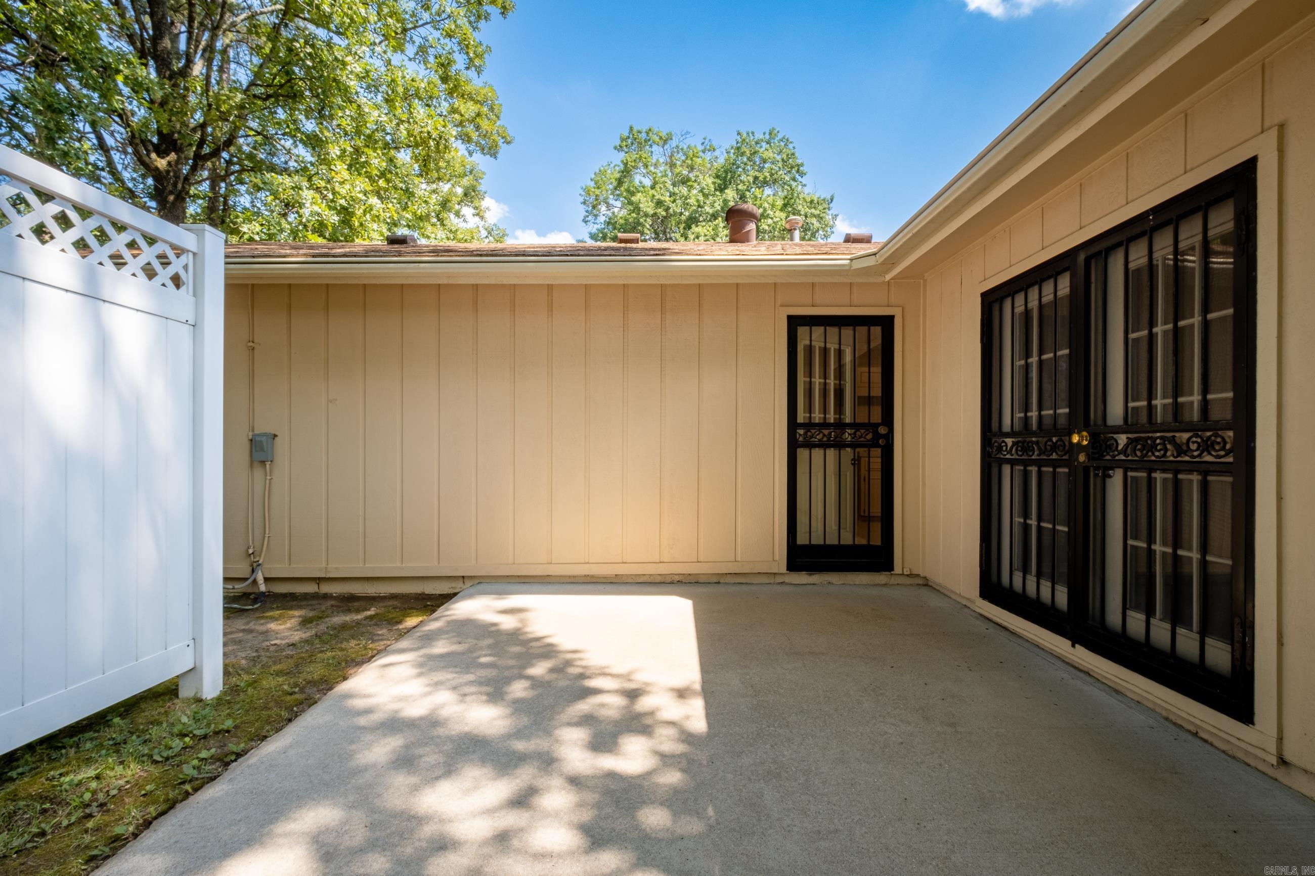 9509 Vanderbilt Drive