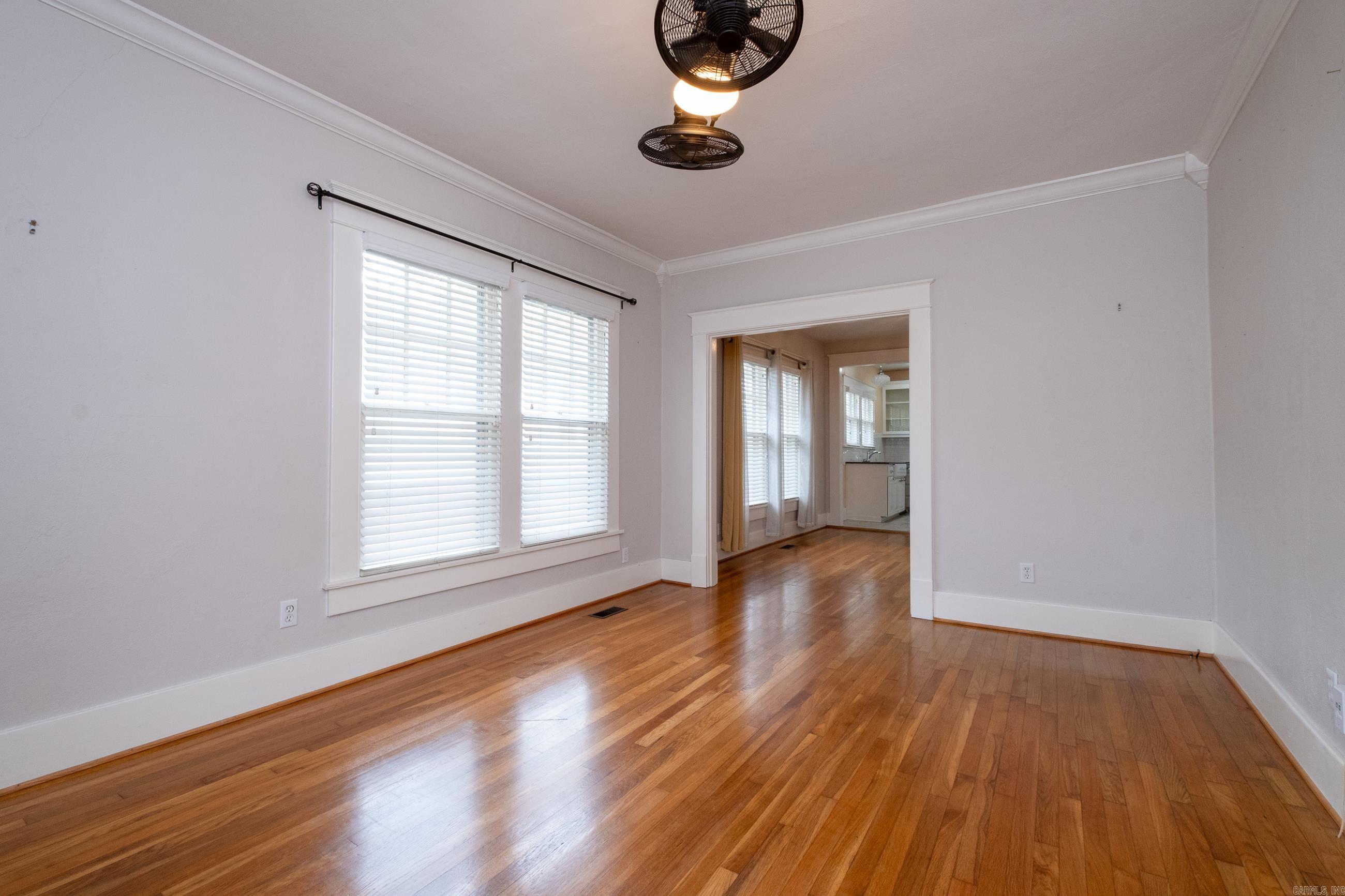 2017 N Garfield Street