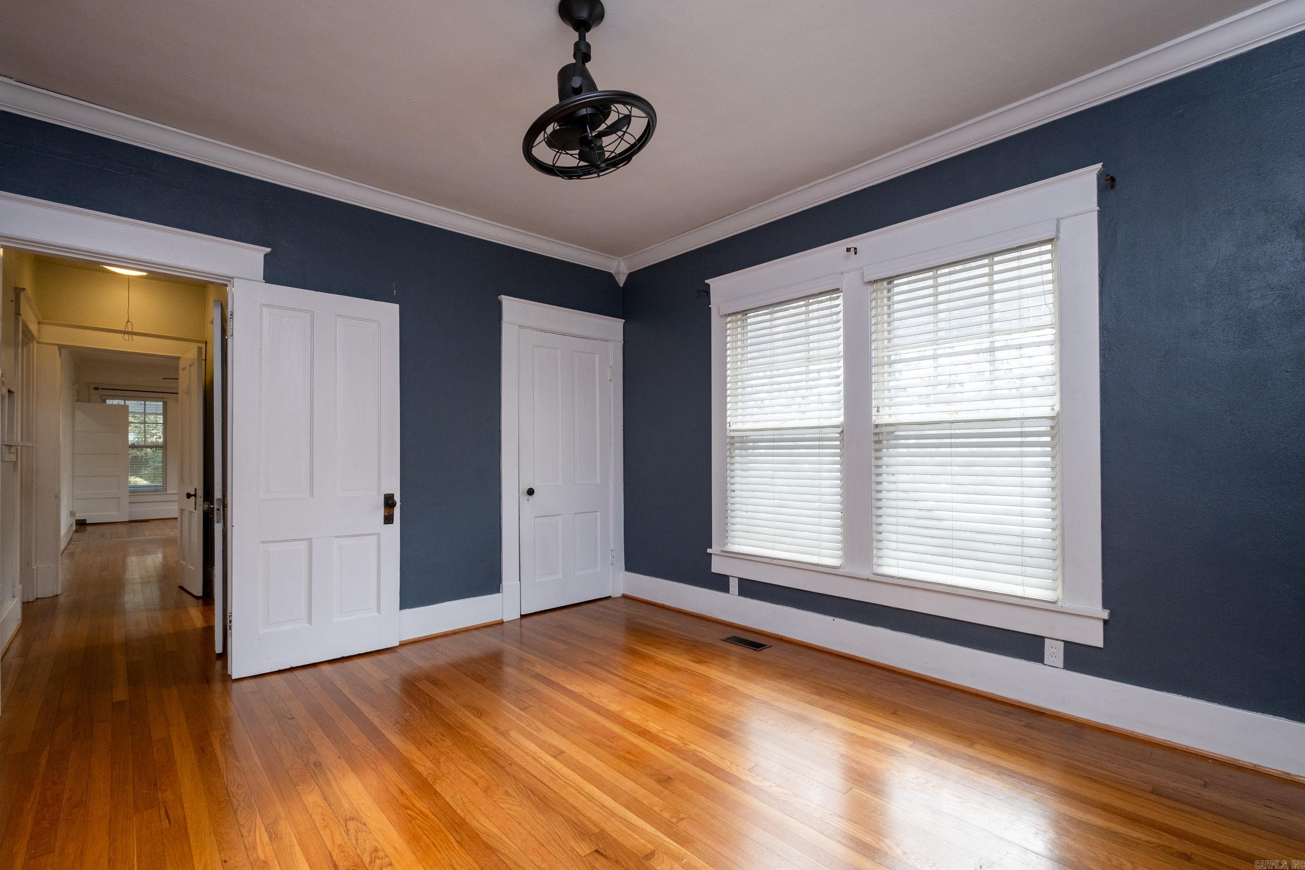 2017 N Garfield Street