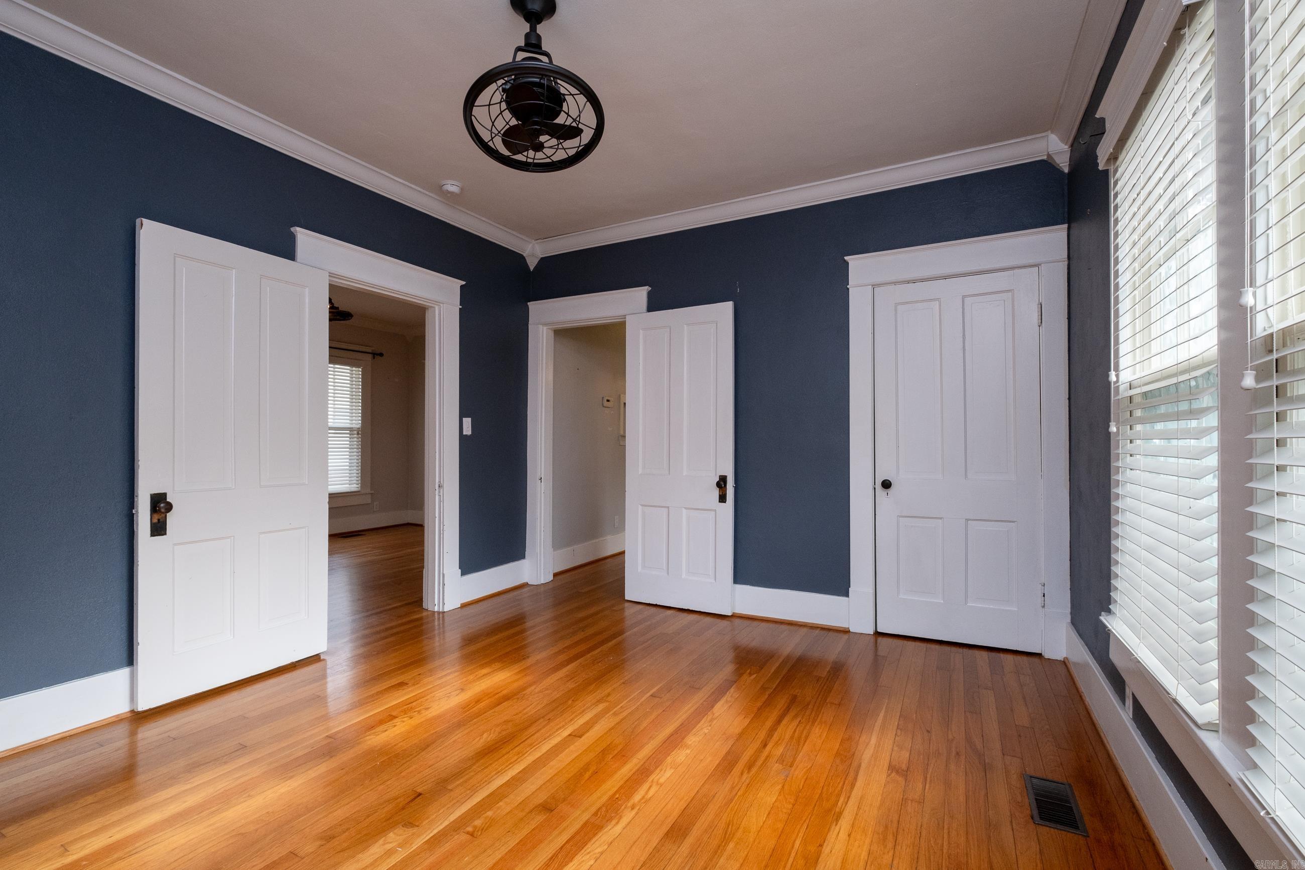 2017 N Garfield Street