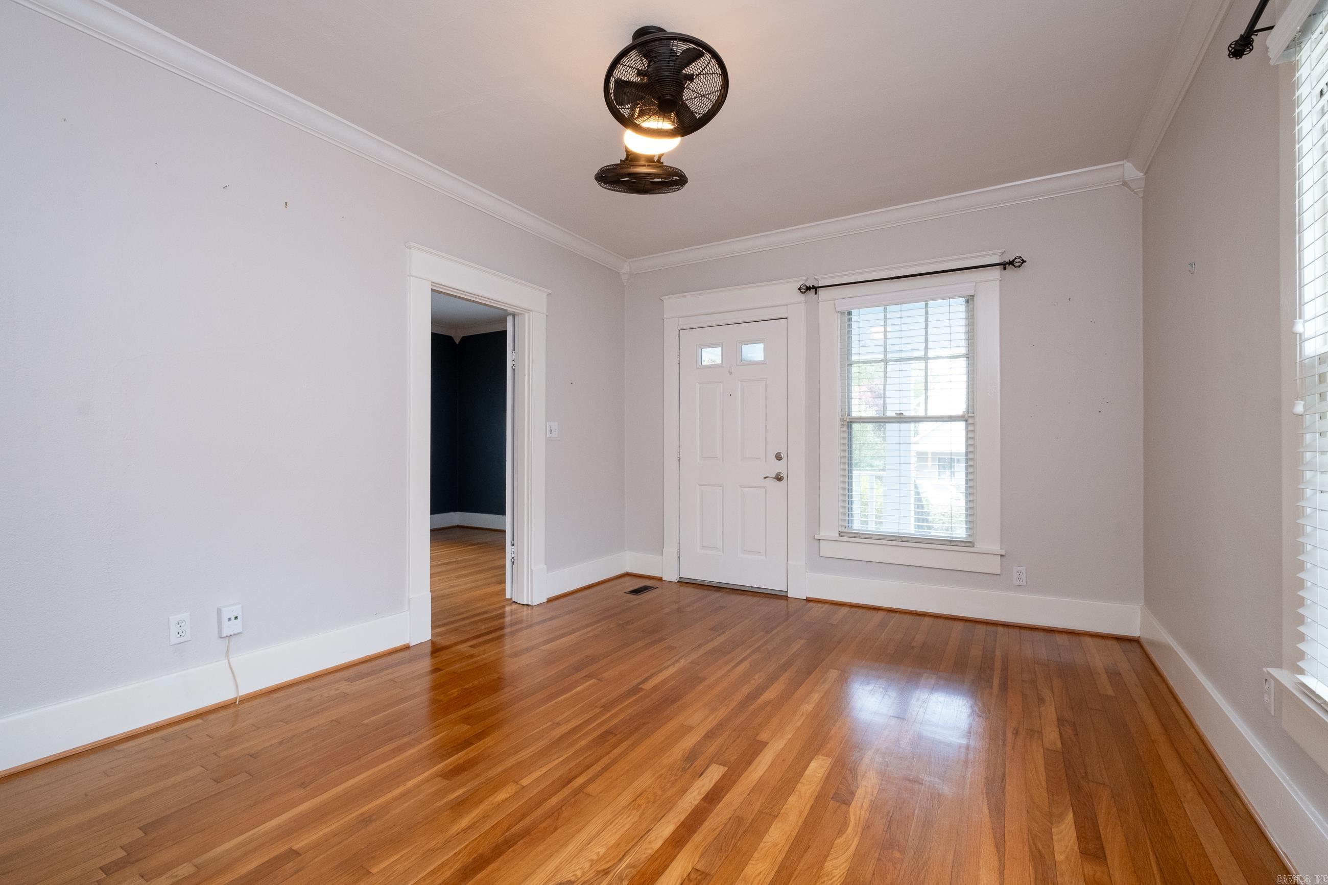 2017 N Garfield Street