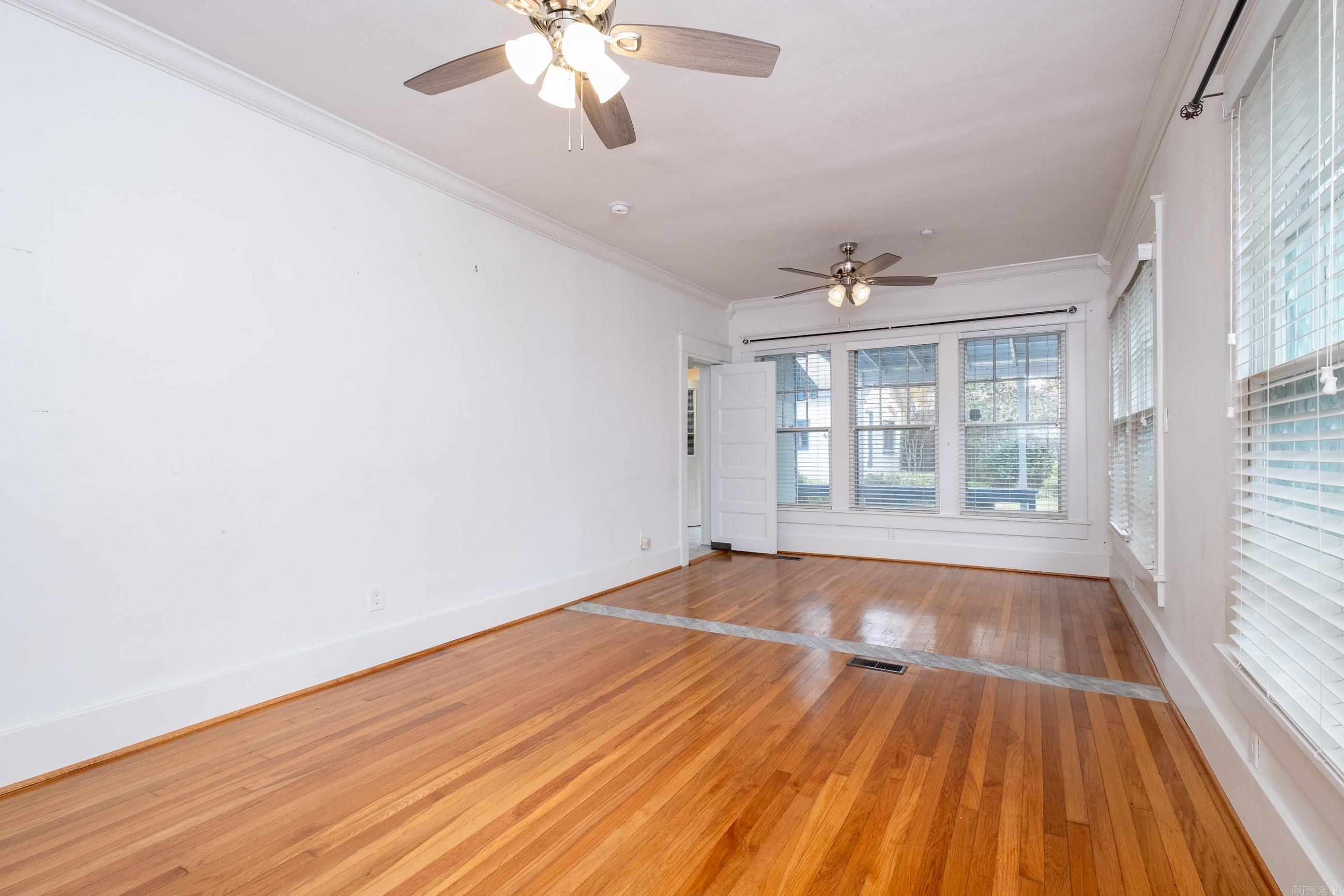 2017 N Garfield Street