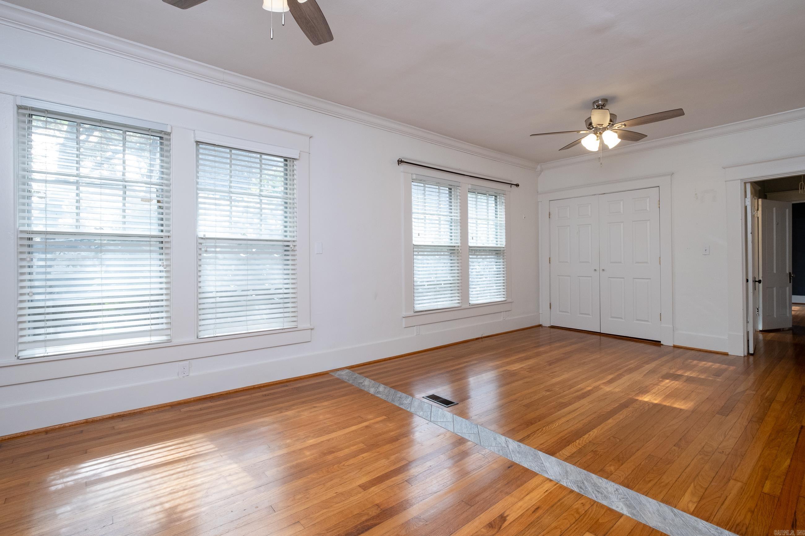 2017 N Garfield Street