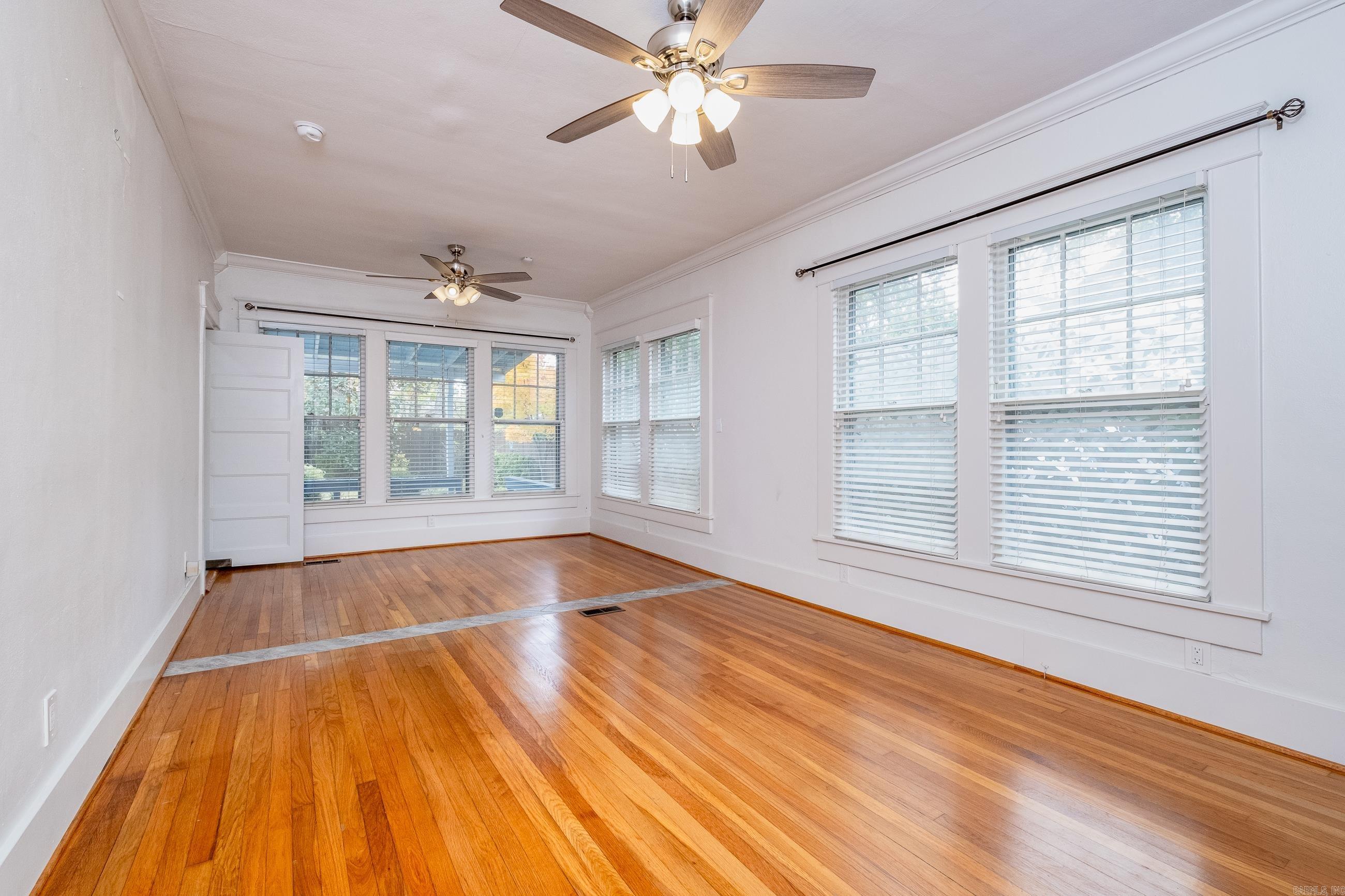 2017 N Garfield Street