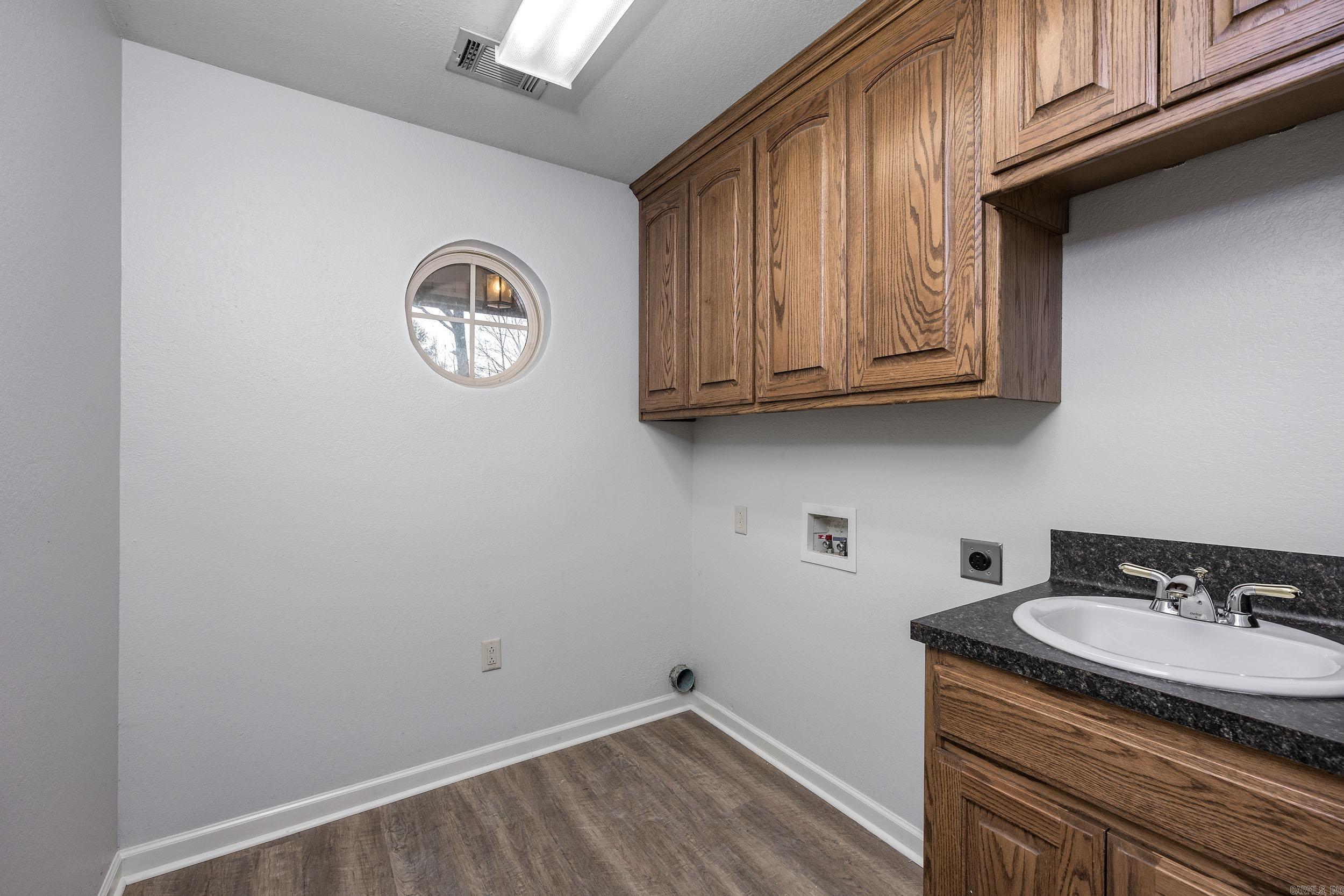 1010 Golden Hills Drive