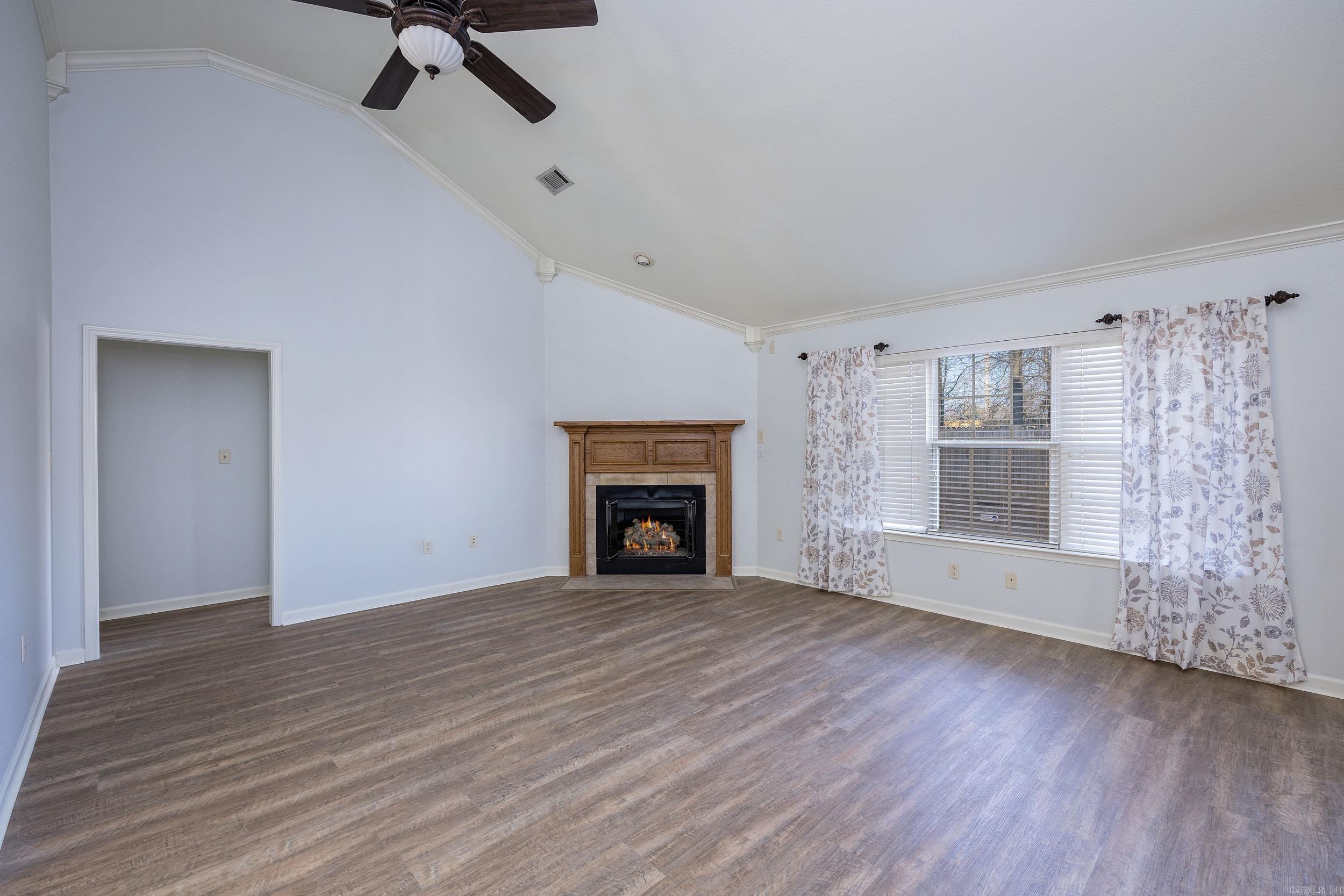 1010 Golden Hills Drive