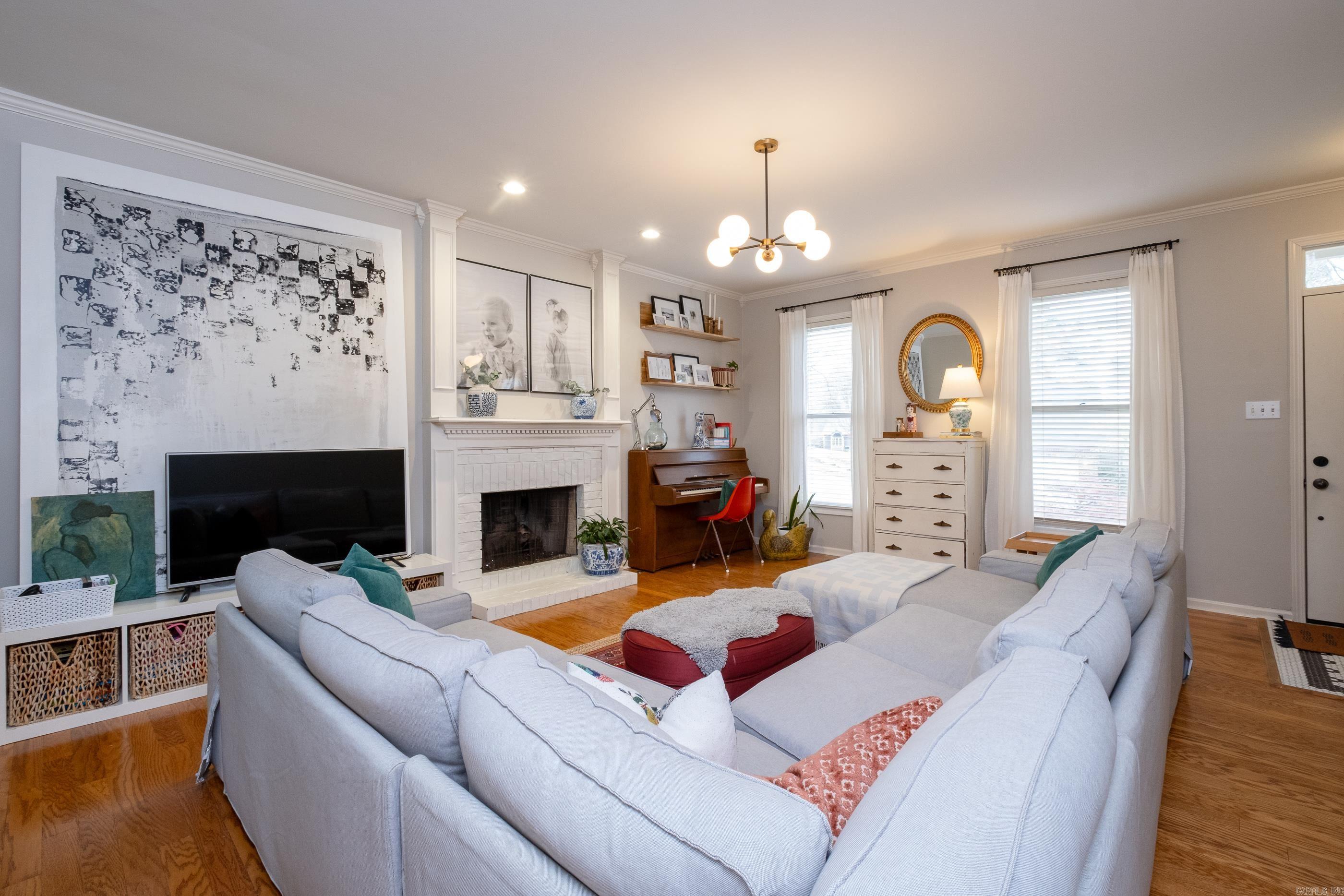 83 Saint Thomas Court