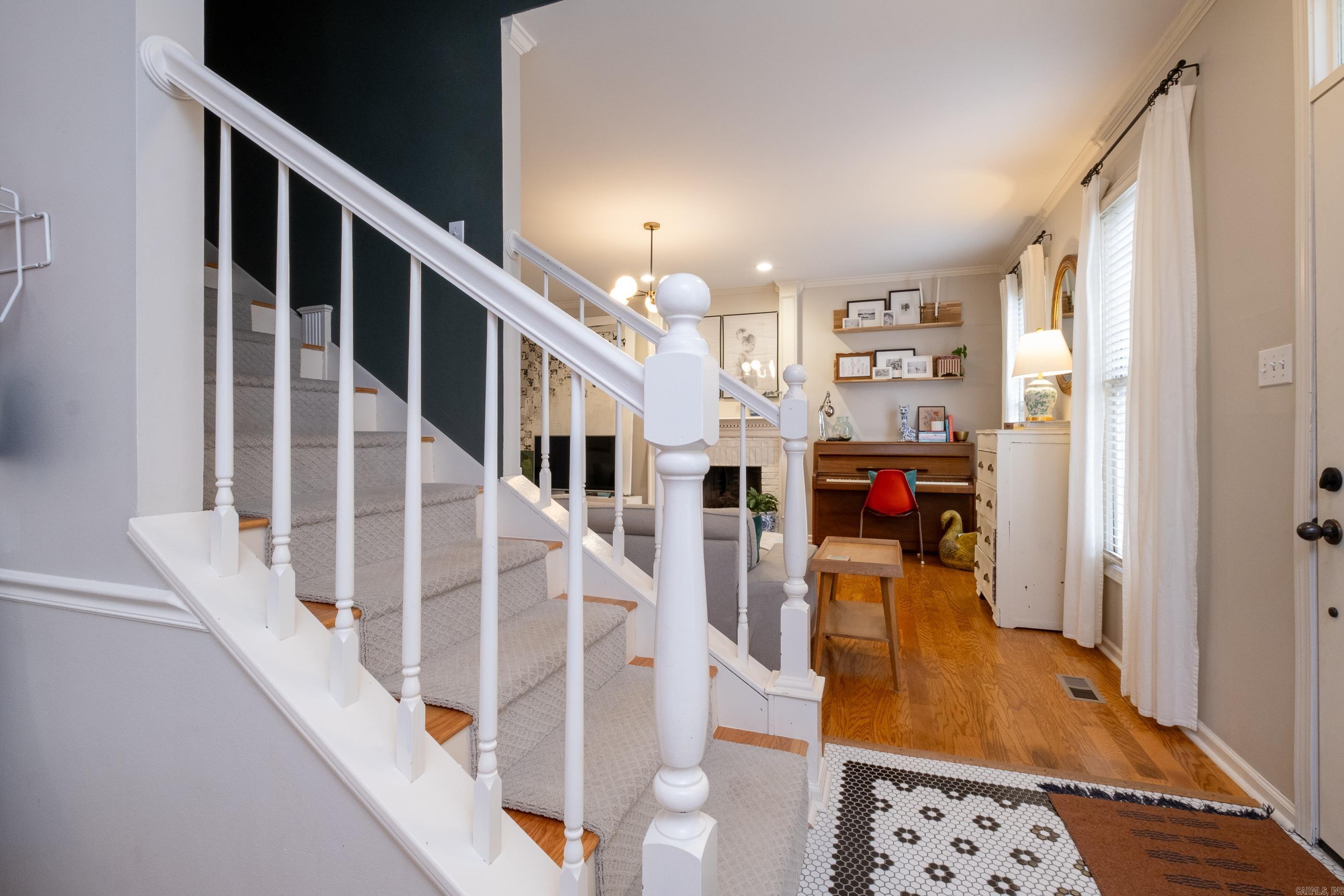 83 Saint Thomas Court