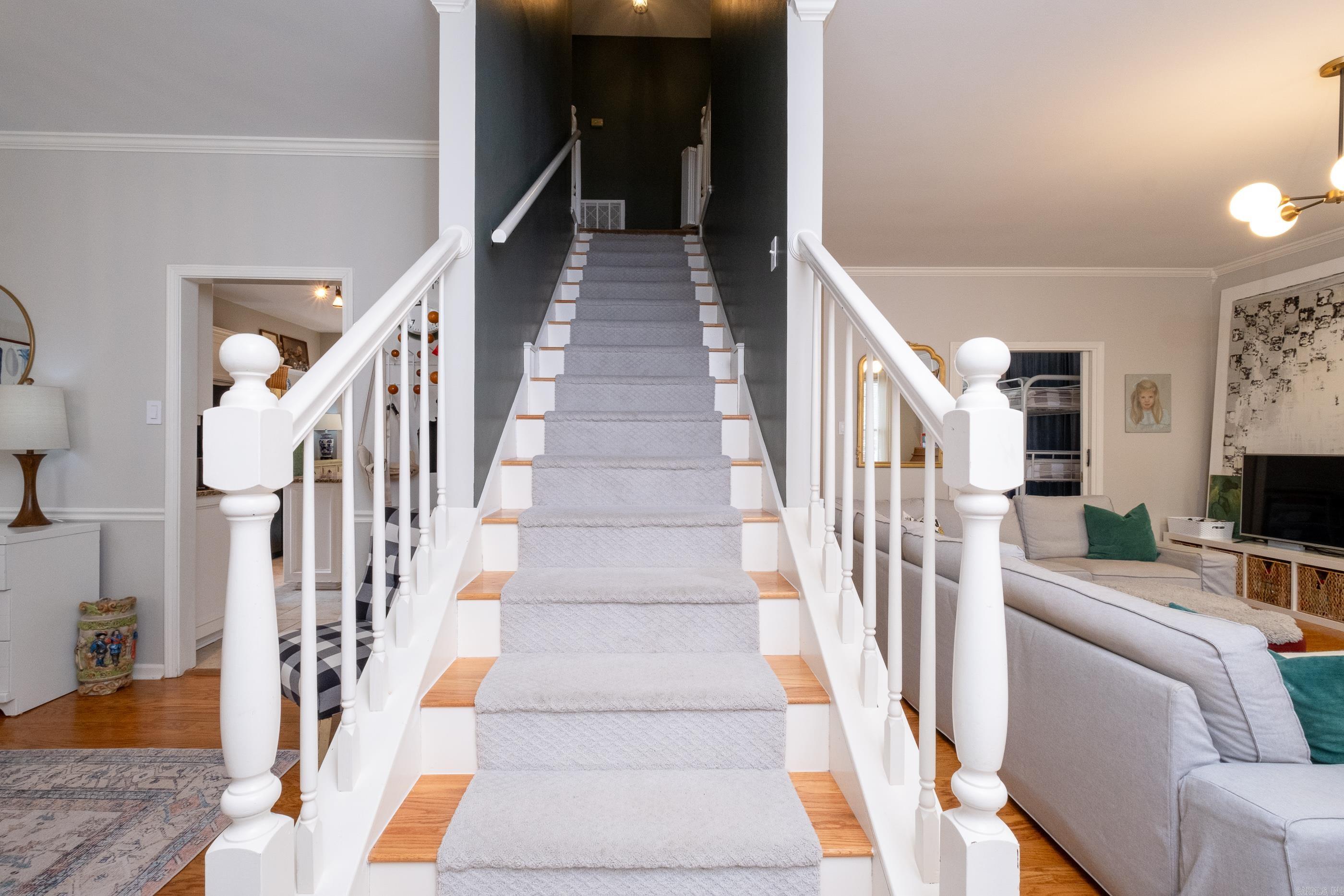 83 Saint Thomas Court