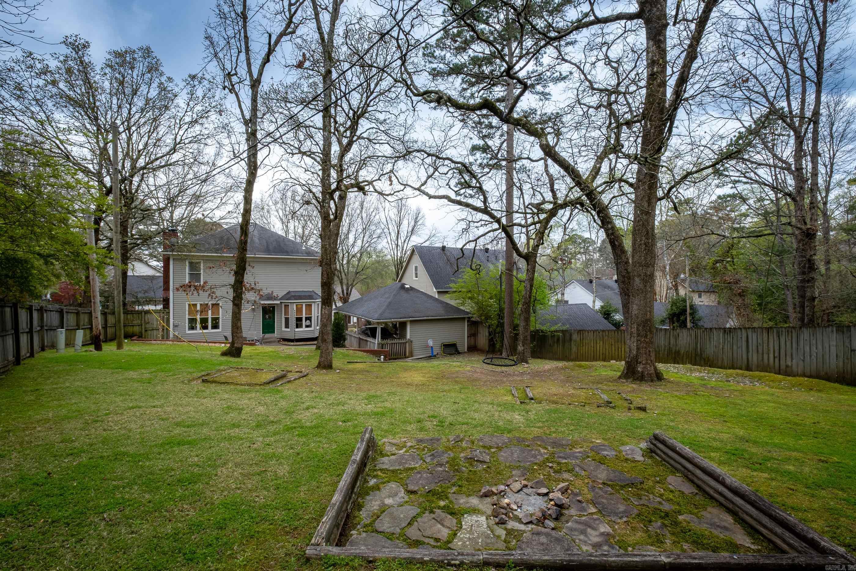 83 Saint Thomas Court