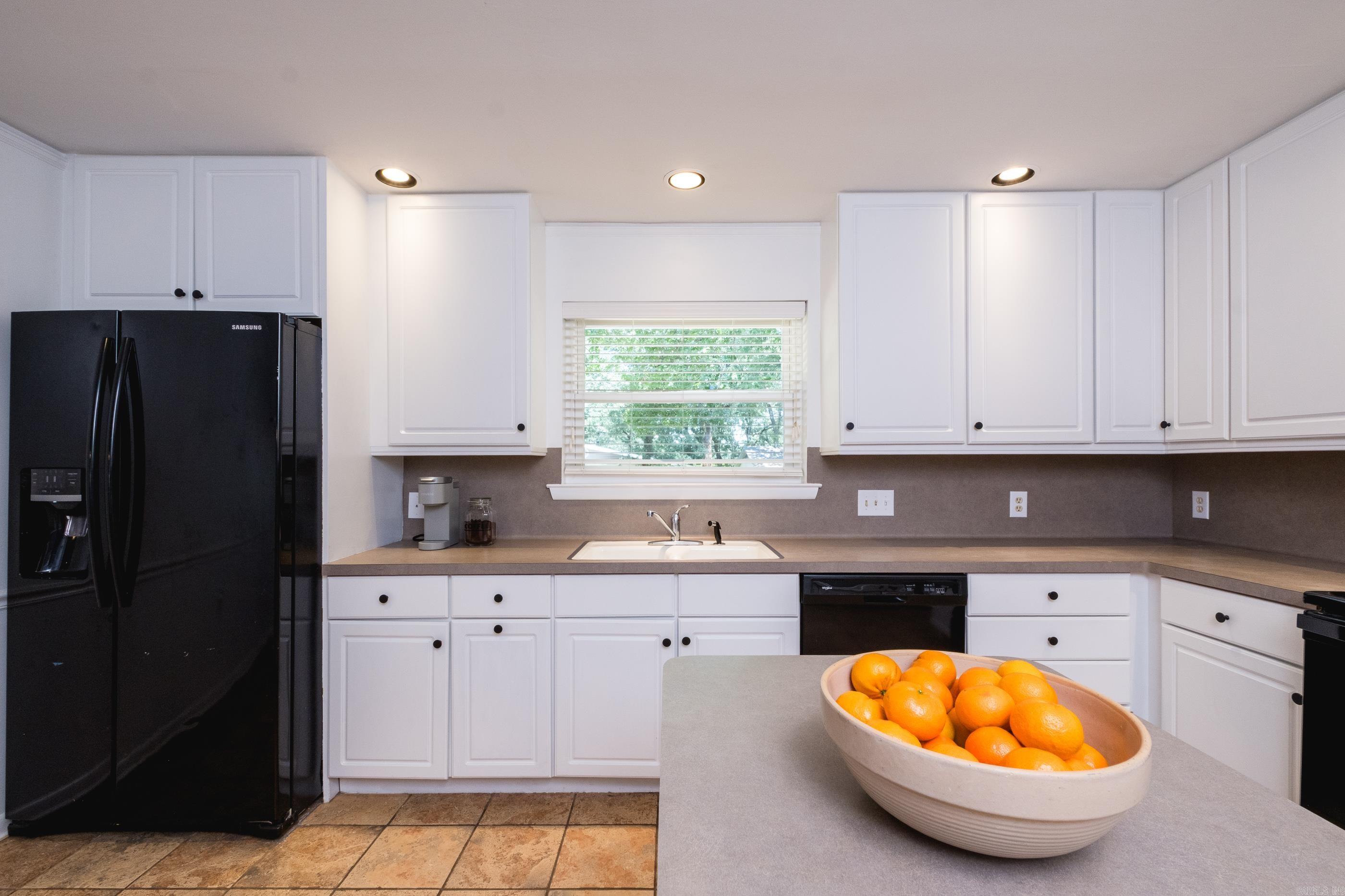 4509 Crestline Drive