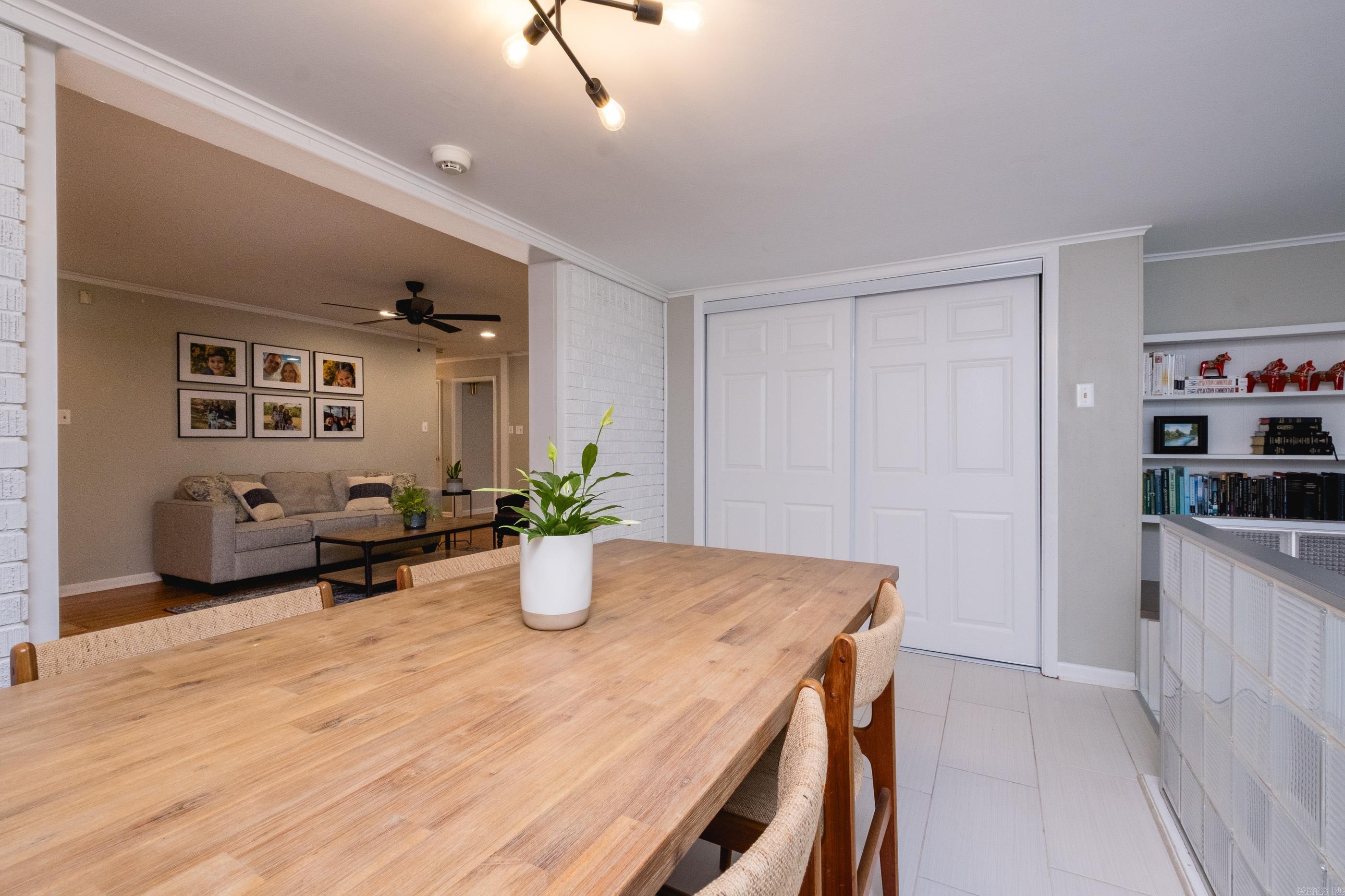 4509 Crestline Drive