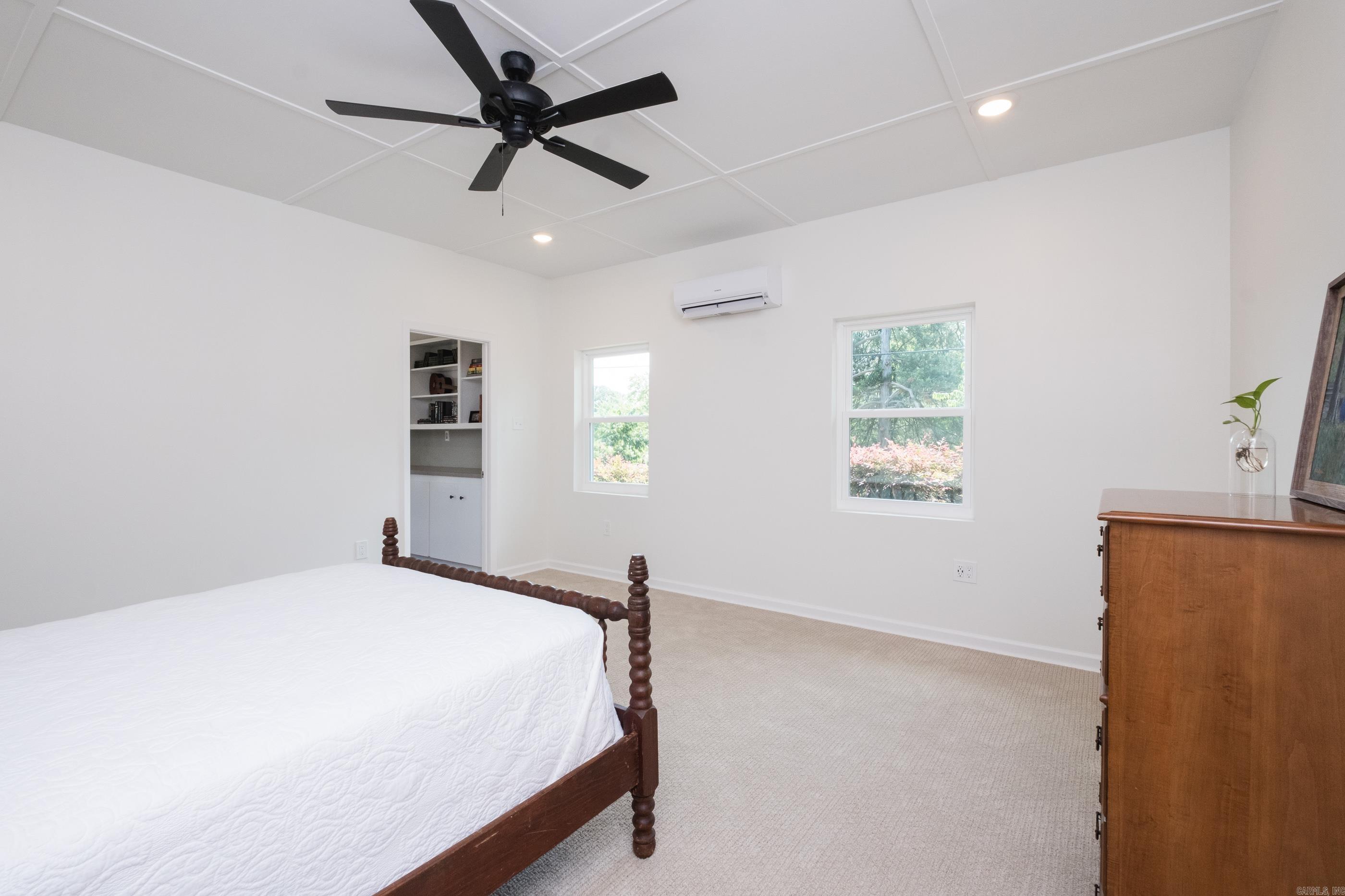 4509 Crestline Drive