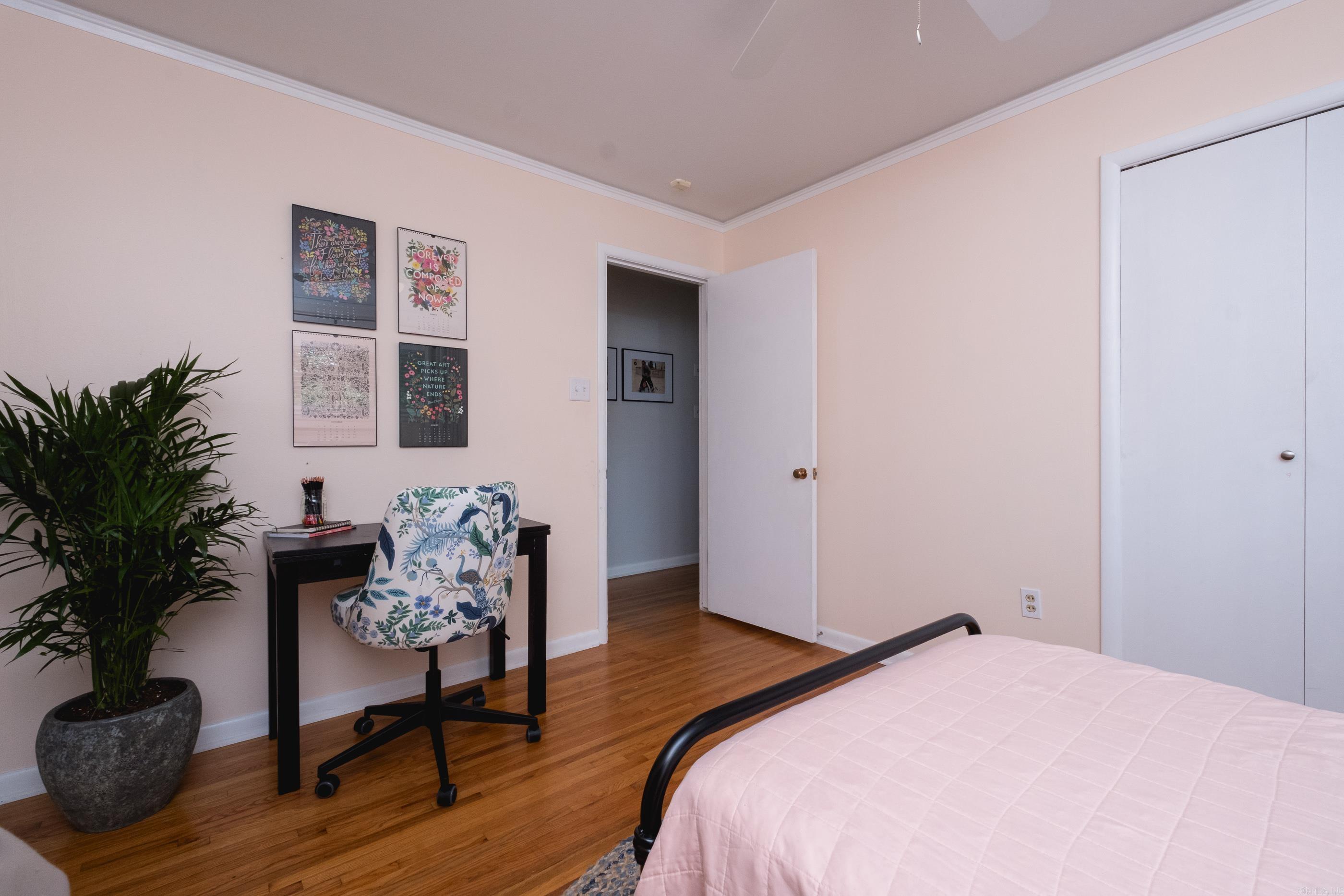 4509 Crestline Drive