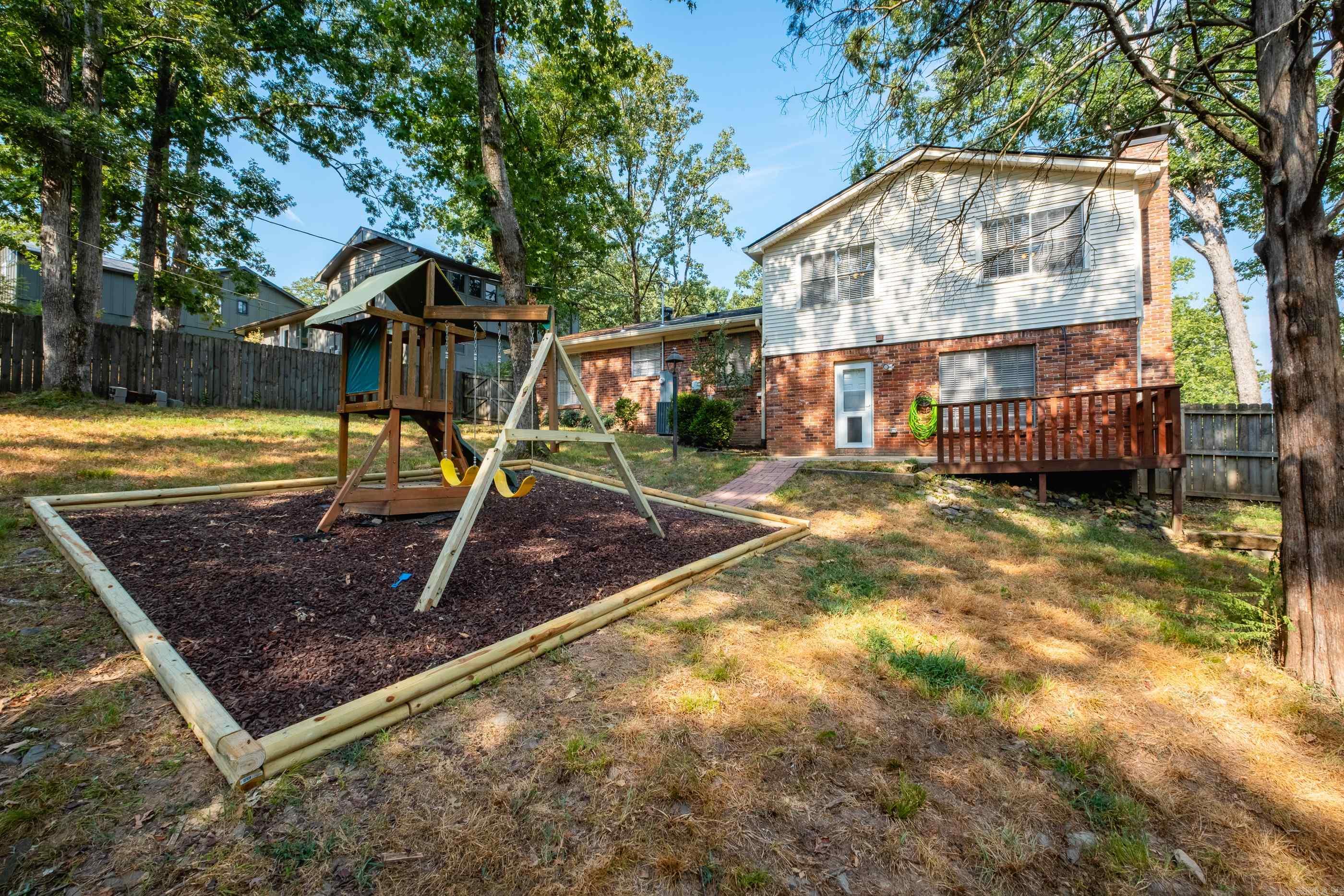 1003 Beacon Hill Cove