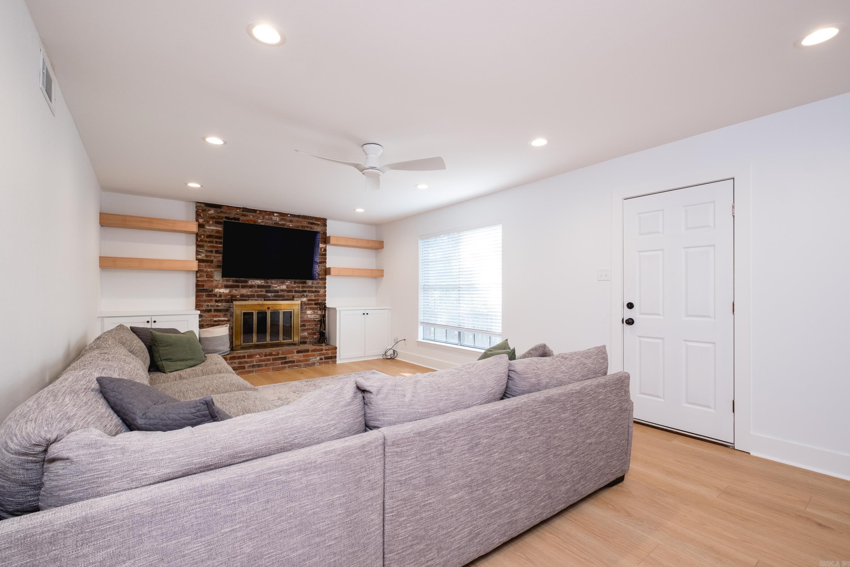 1003 Beacon Hill Cove