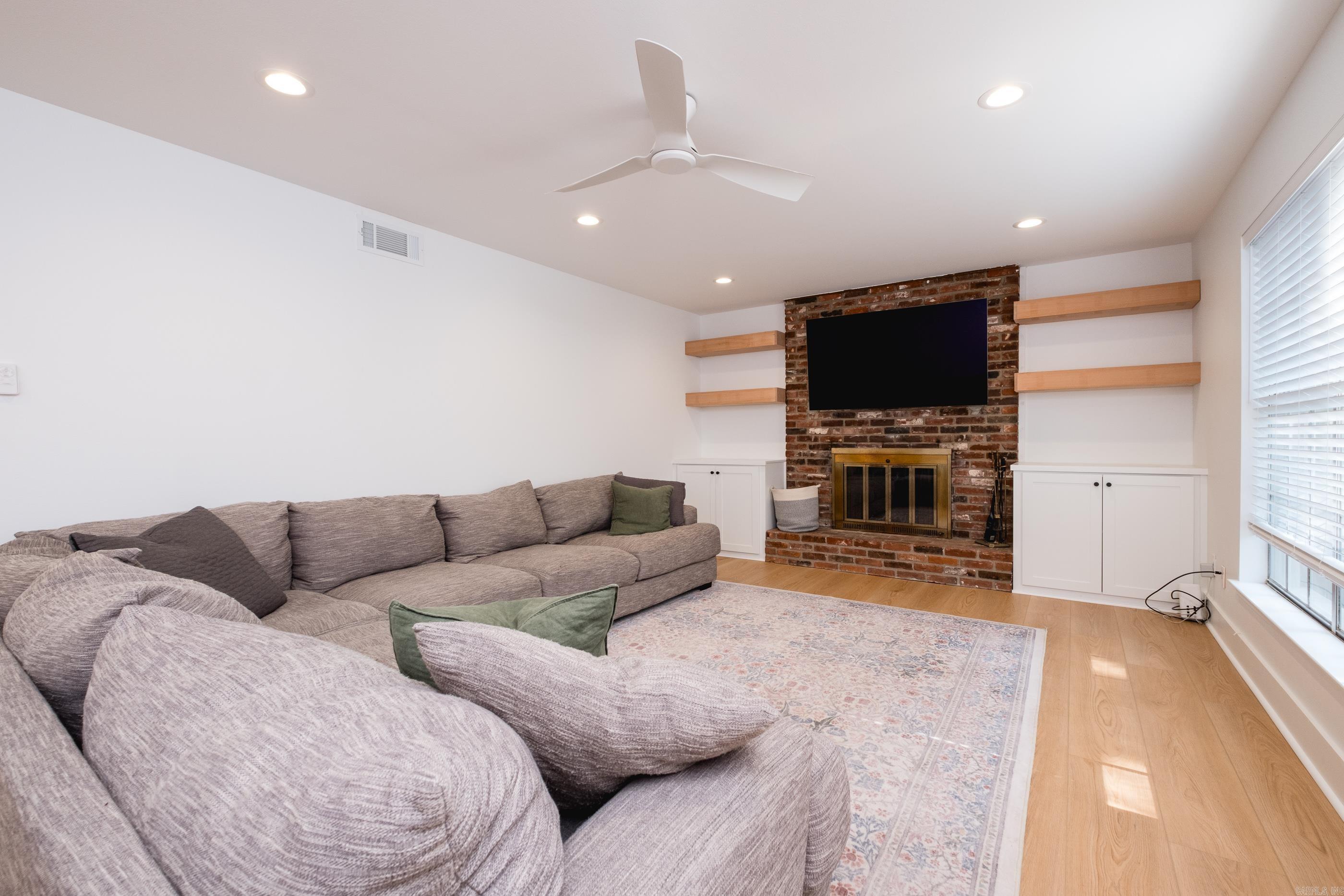 1003 Beacon Hill Cove