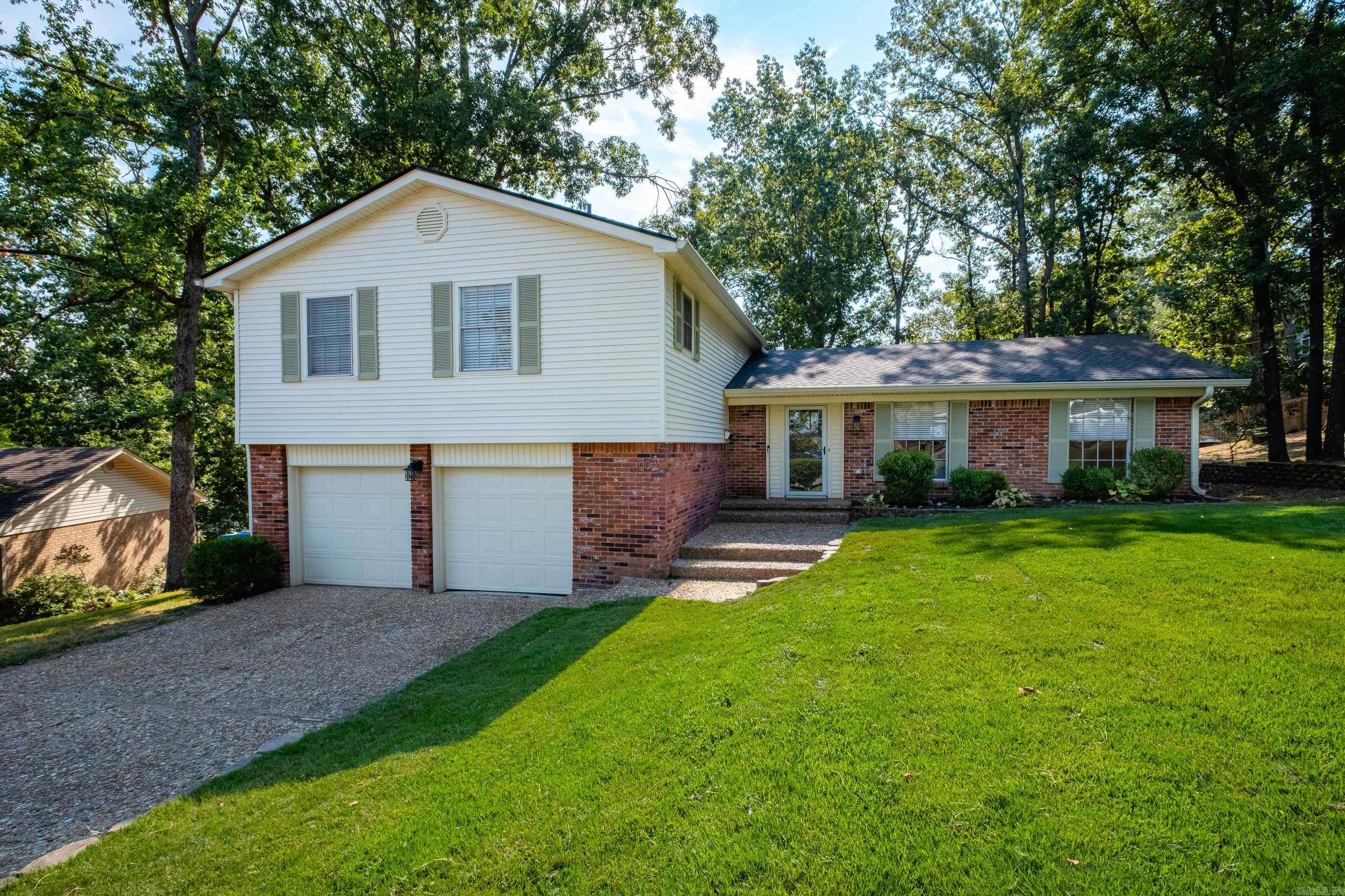 1003 Beacon Hill Cove