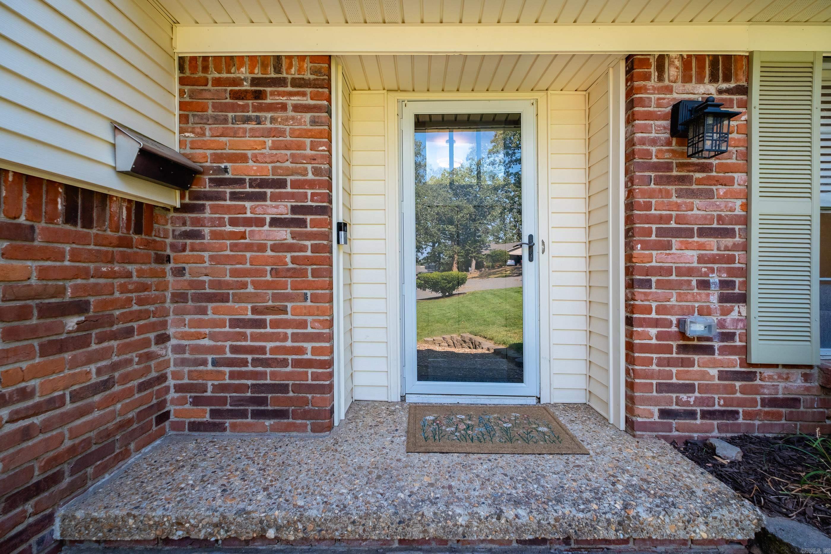 1003 Beacon Hill Cove