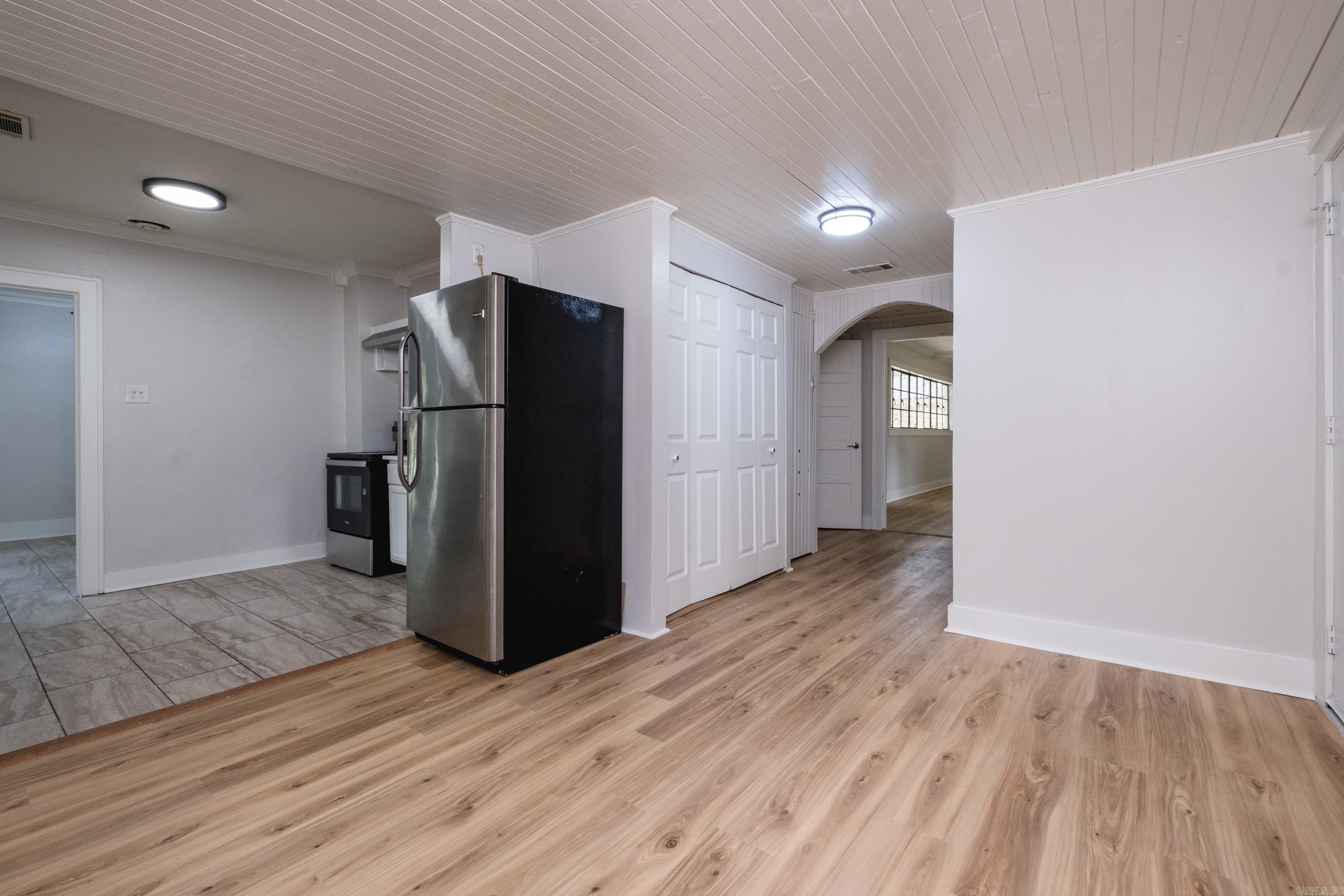 324 N Jackson Street