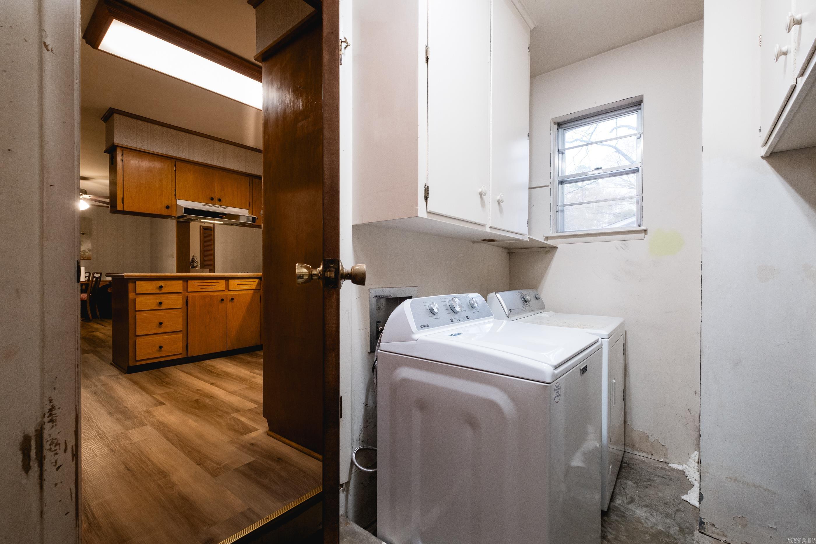 6804 Sandpiper Drive