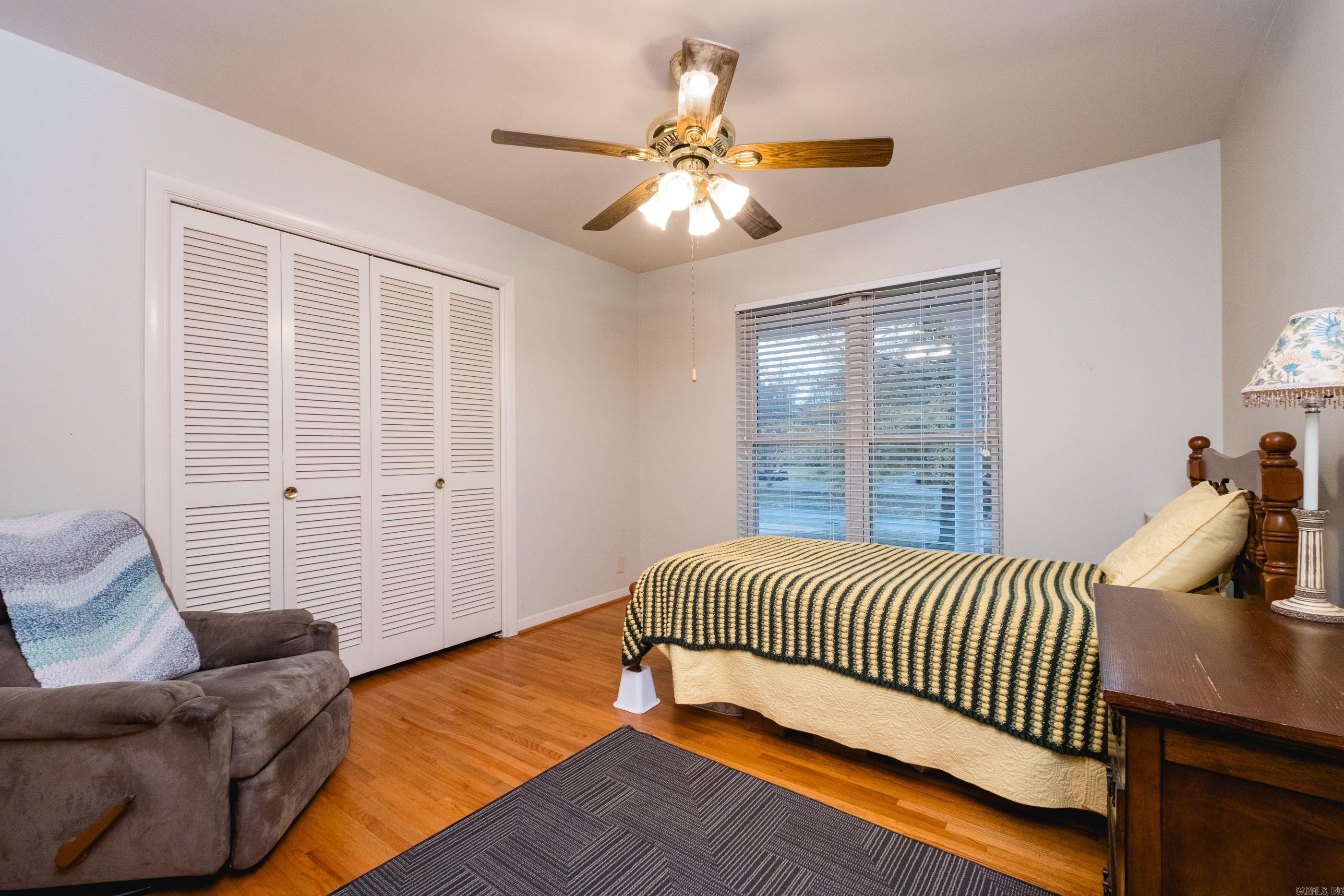 6804 Sandpiper Drive