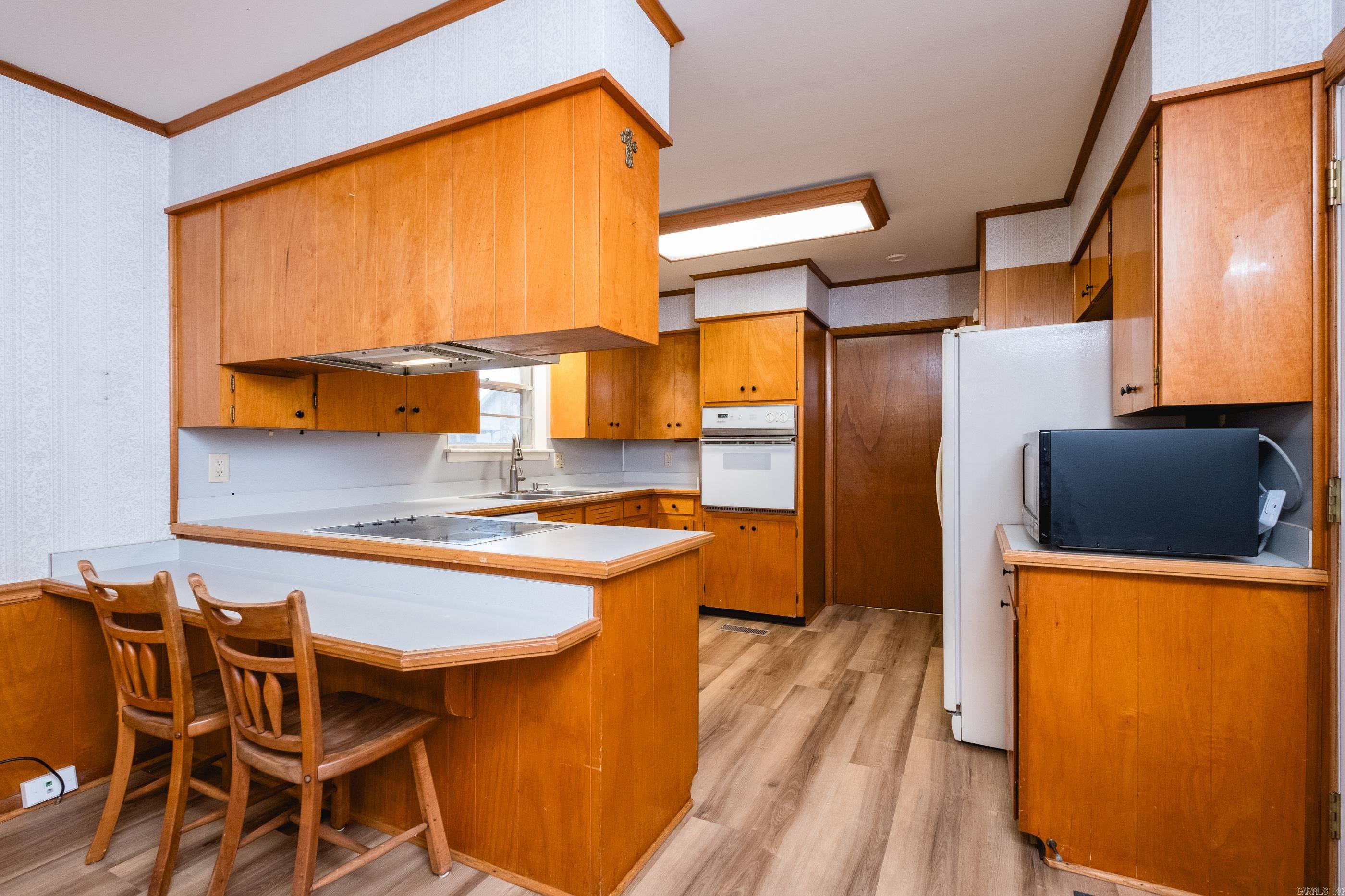 6804 Sandpiper Drive