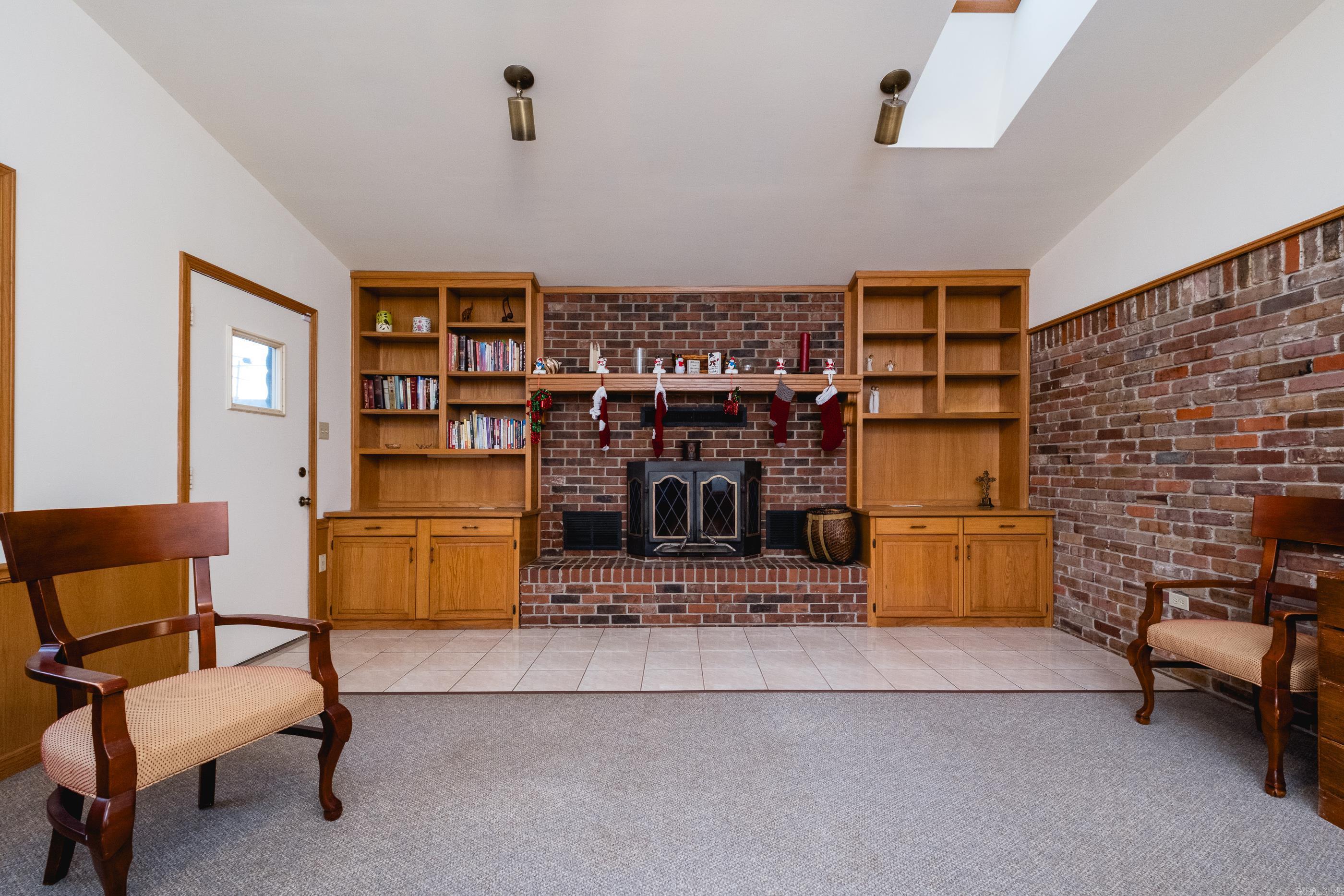 6804 Sandpiper Drive