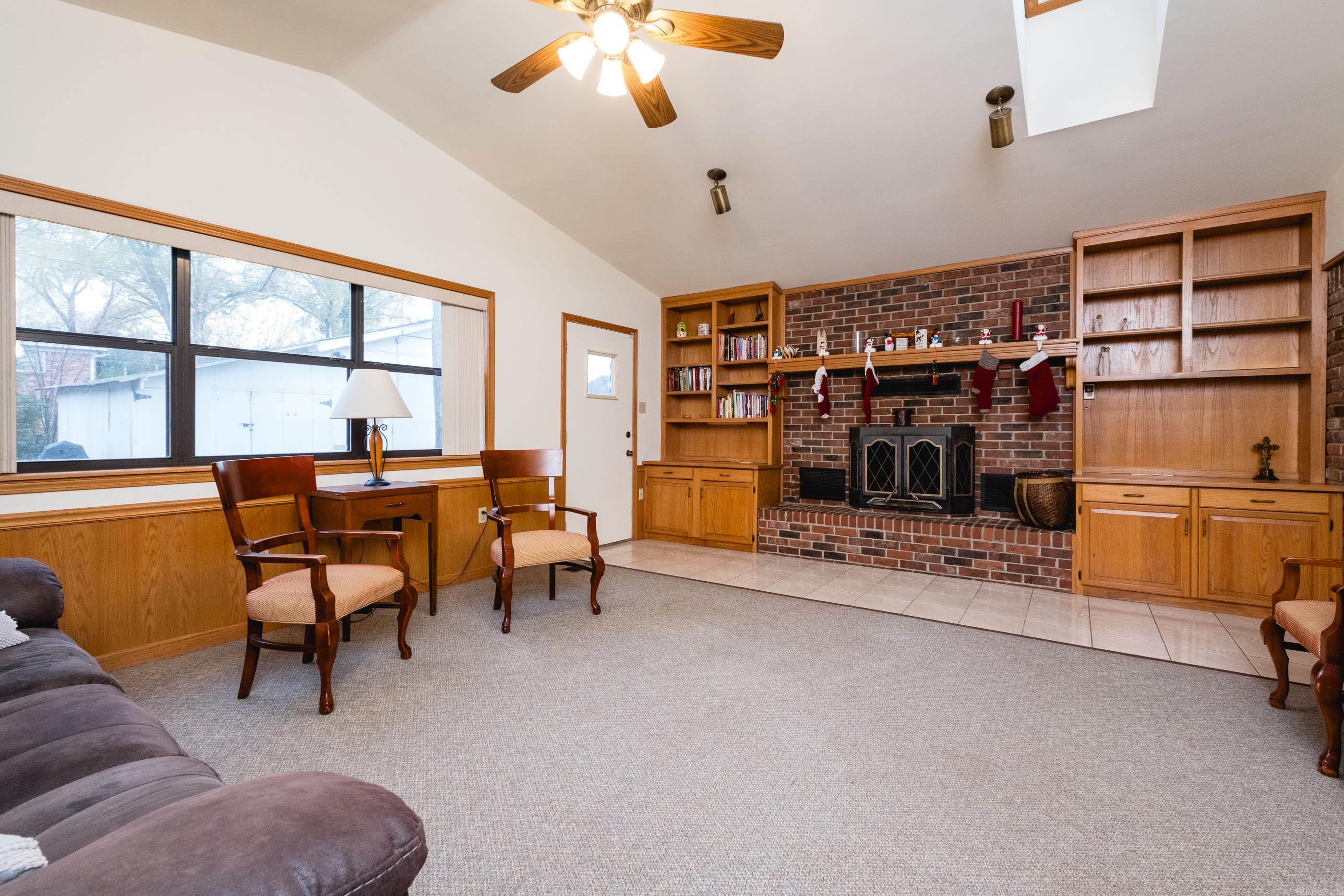 6804 Sandpiper Drive