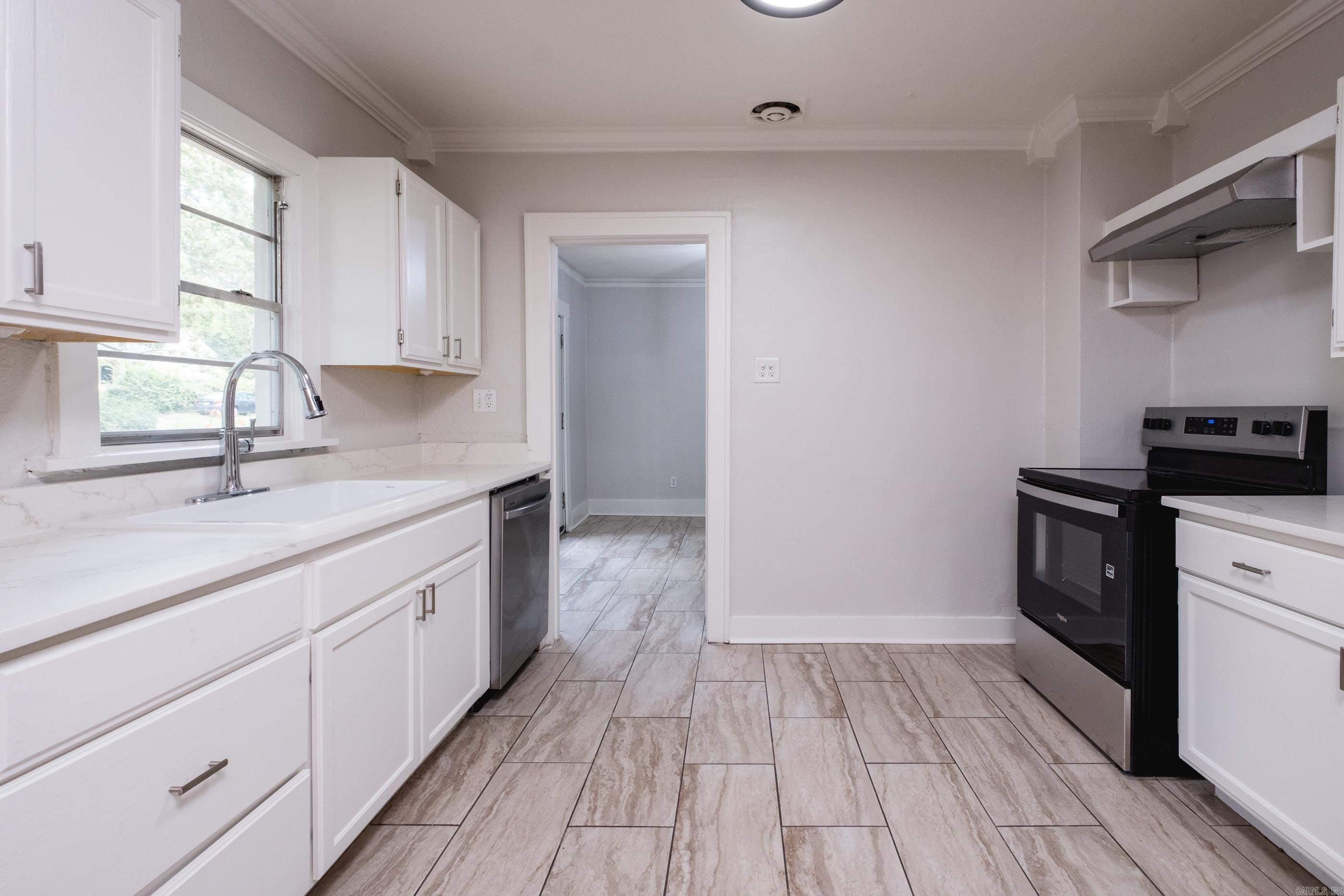 324 N Jackson Street