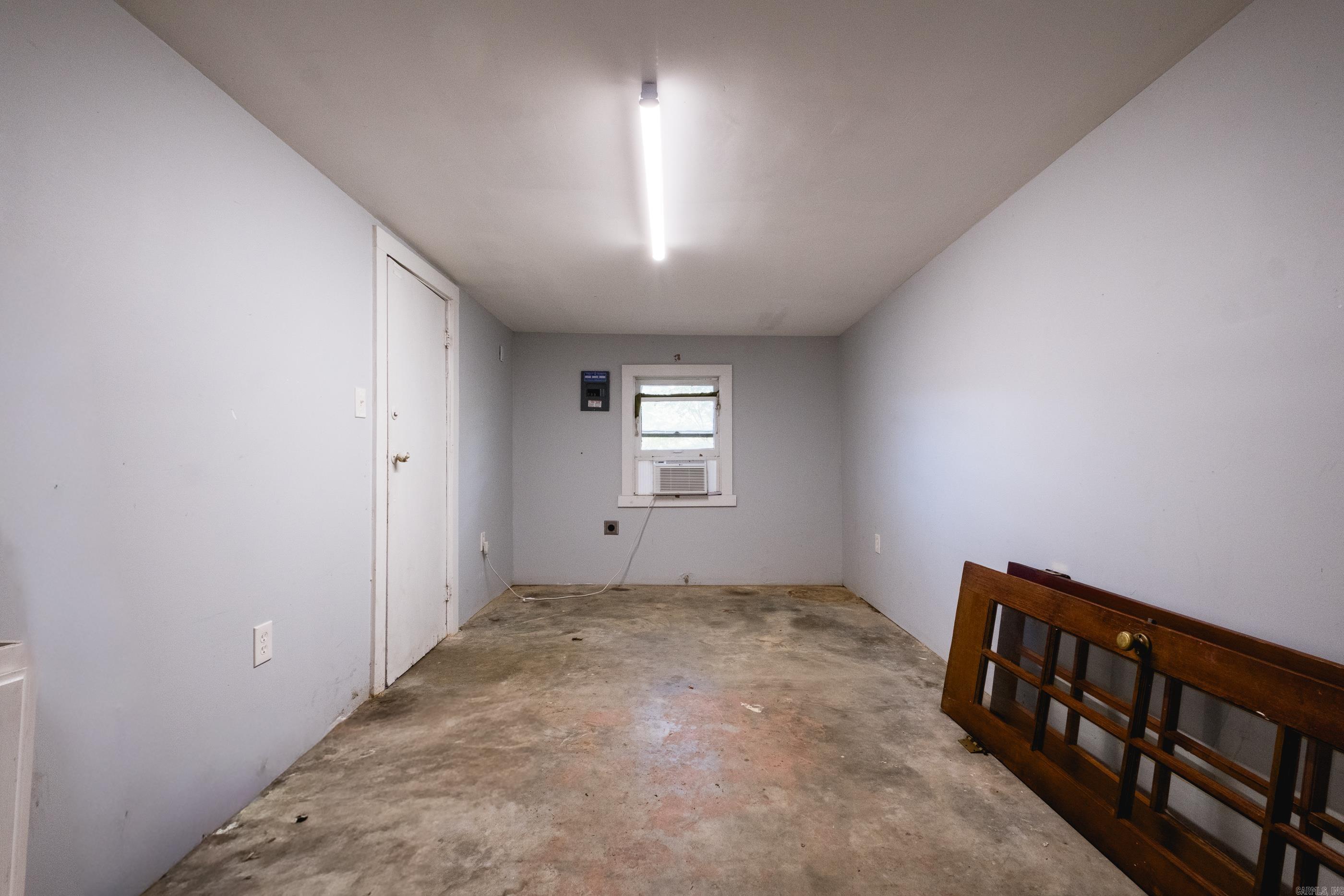 324 N Jackson Street