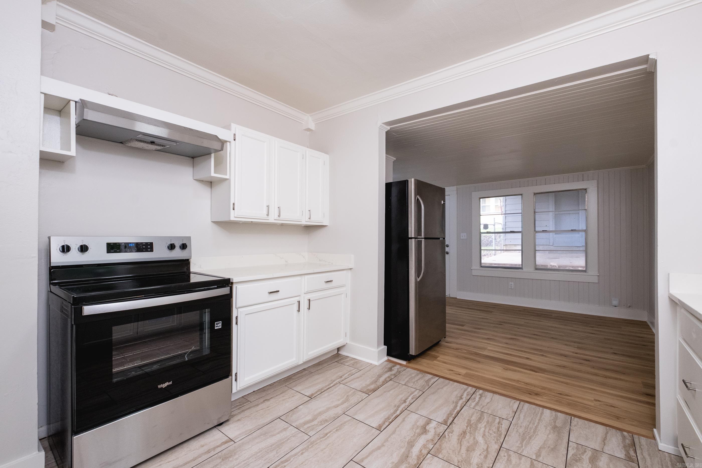 324 N Jackson Street