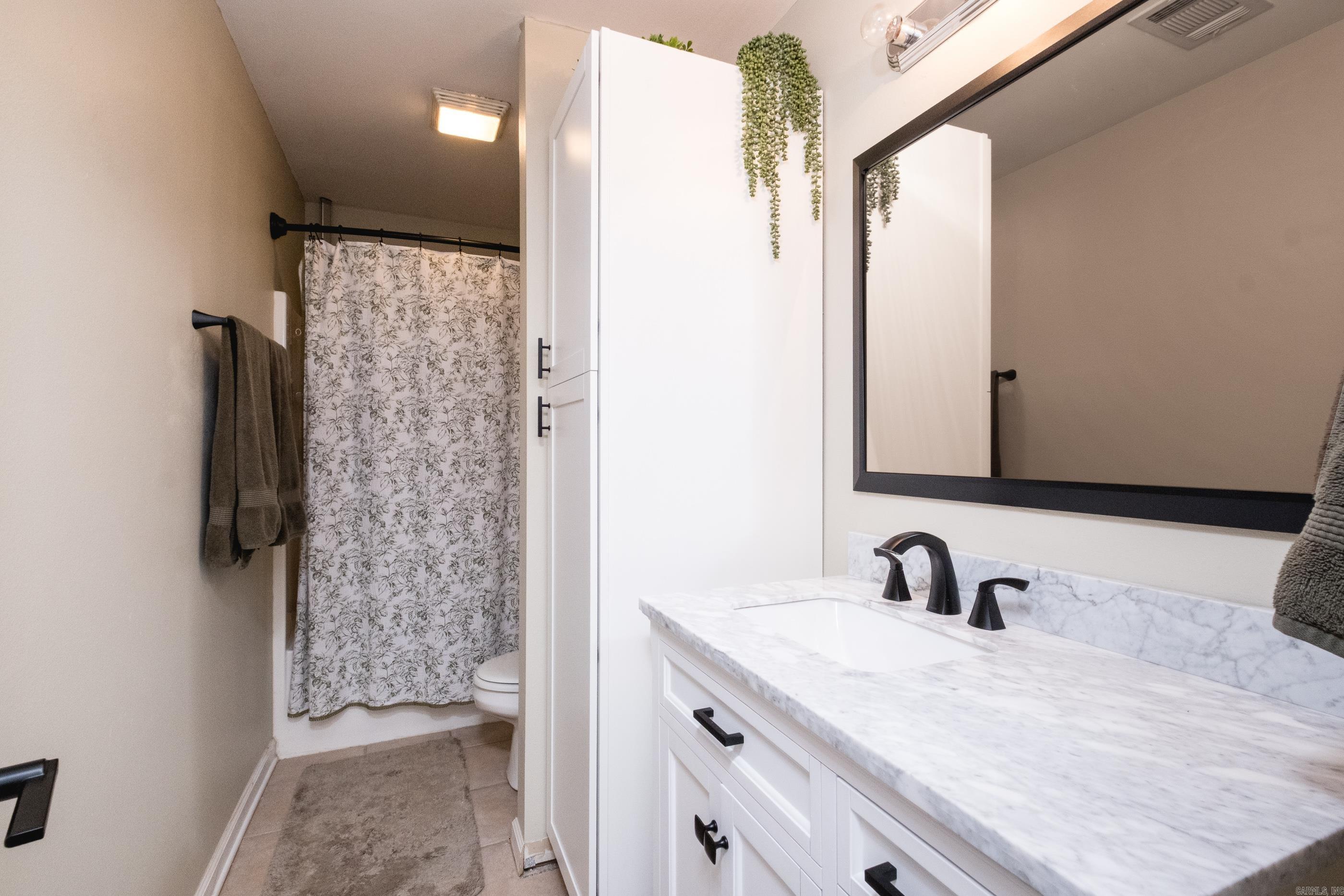 213 Greenwood Avenue