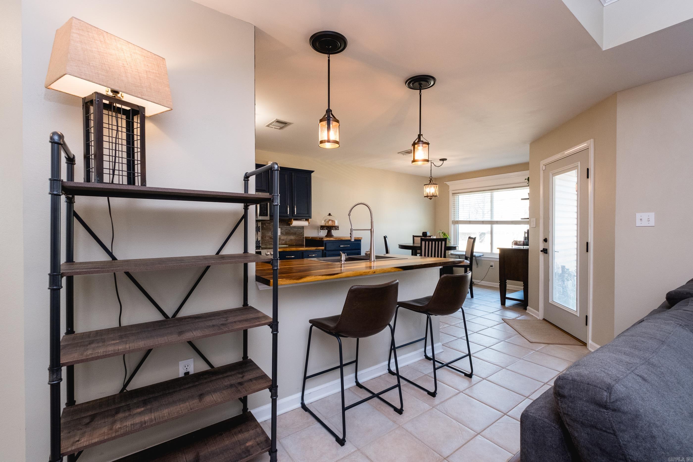 213 Greenwood Avenue