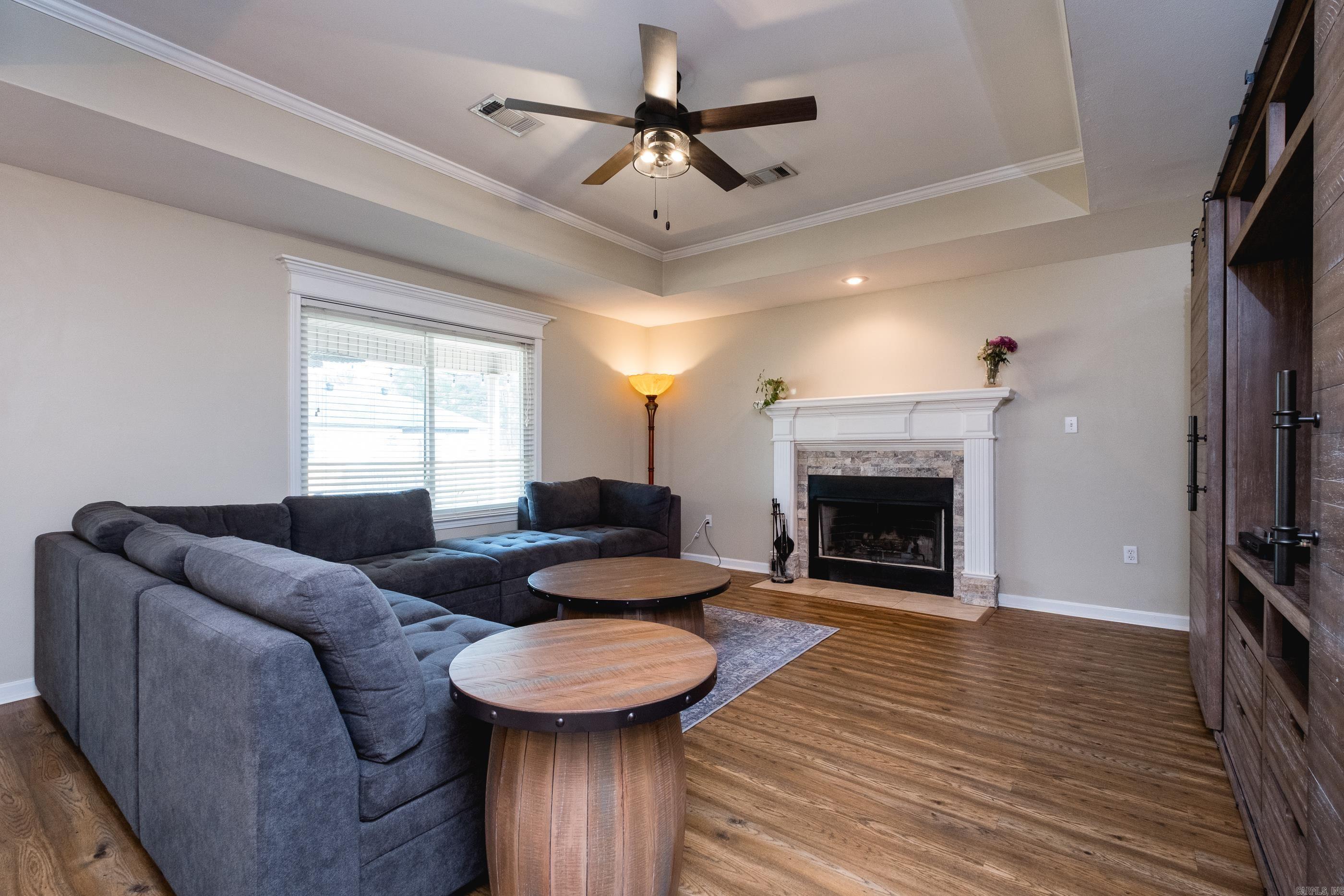 213 Greenwood Avenue