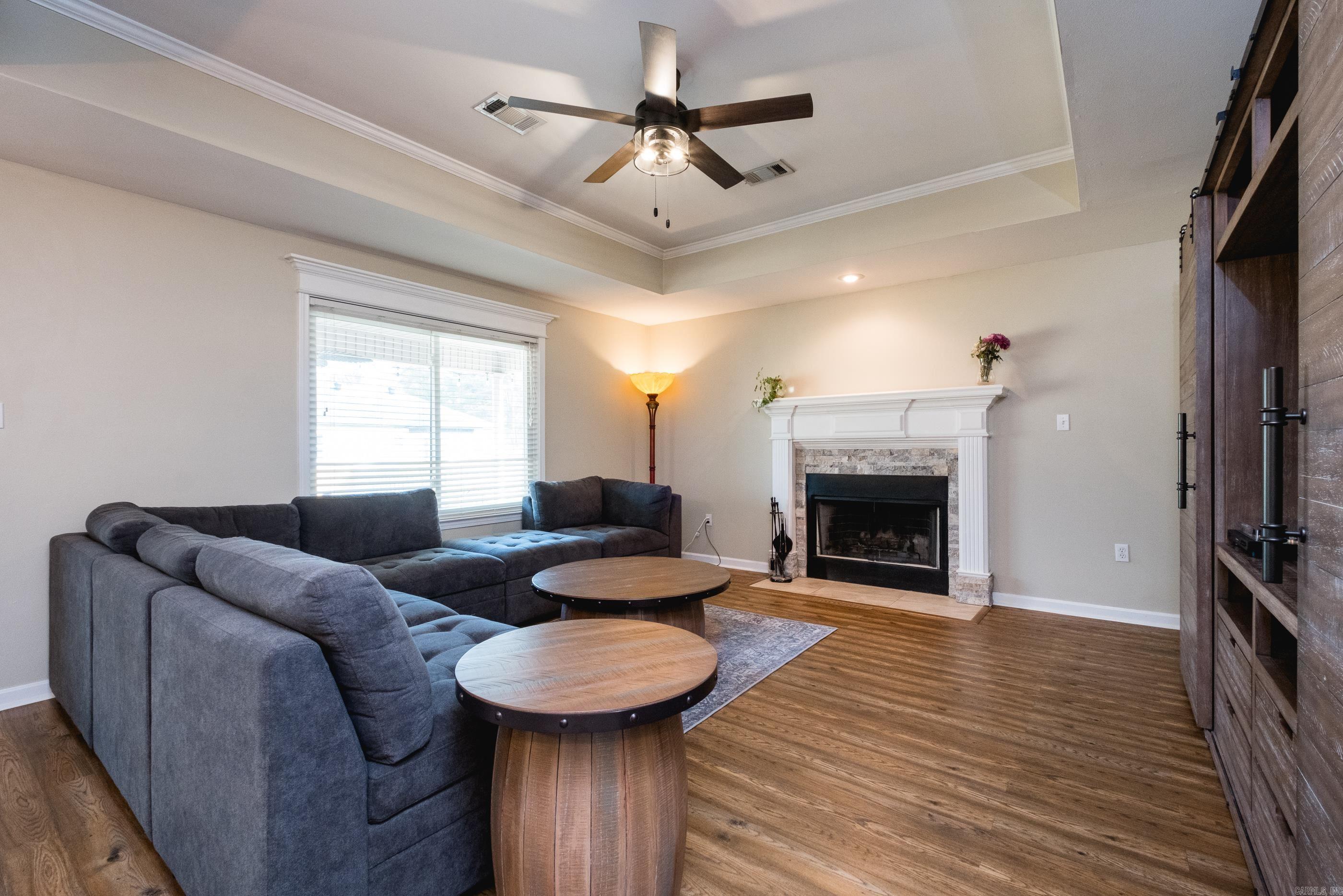 213 Greenwood Avenue