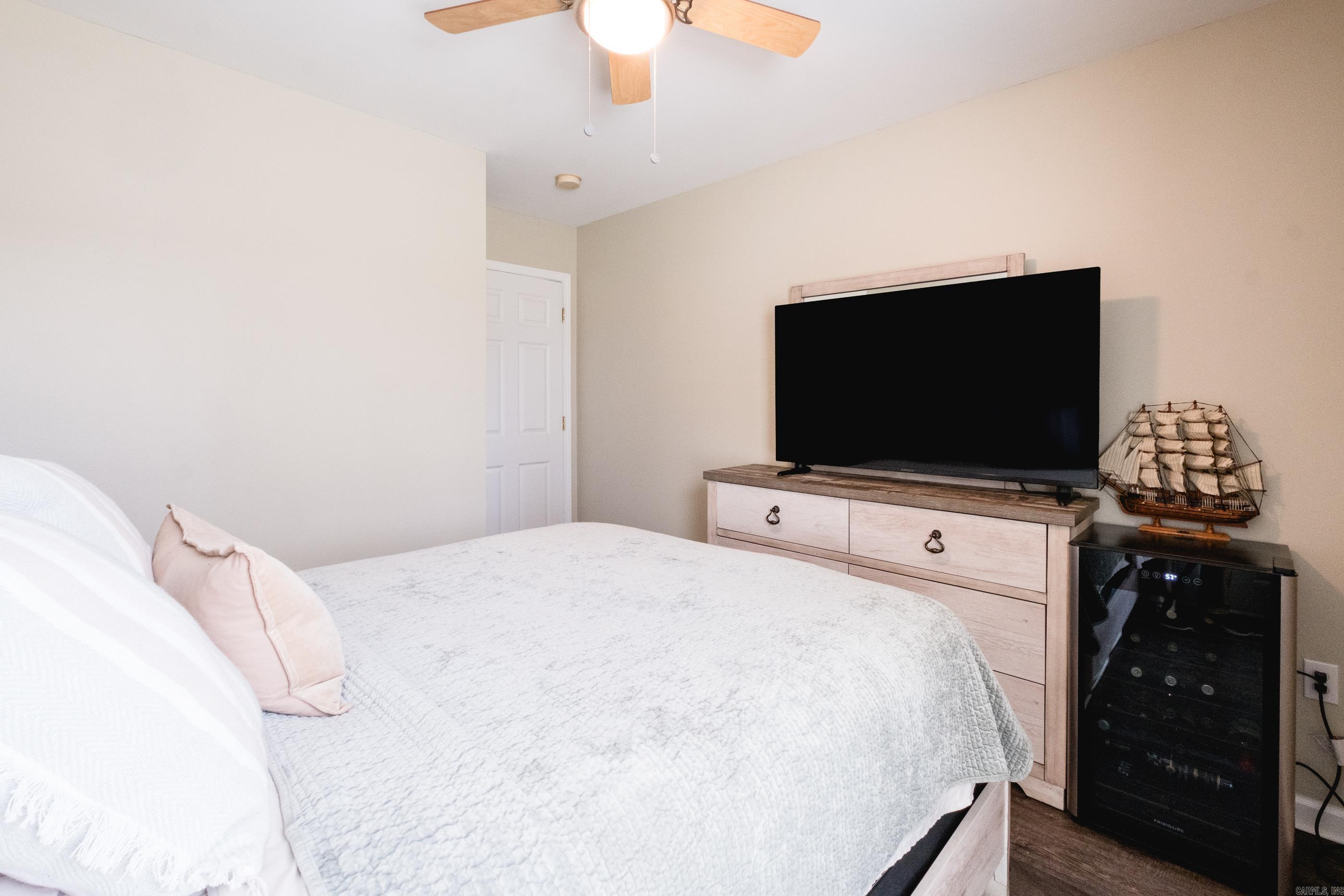 213 Greenwood Avenue