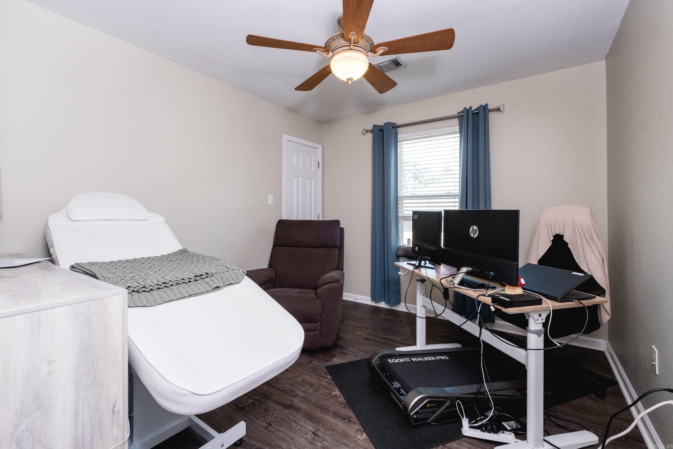 213 Greenwood Avenue