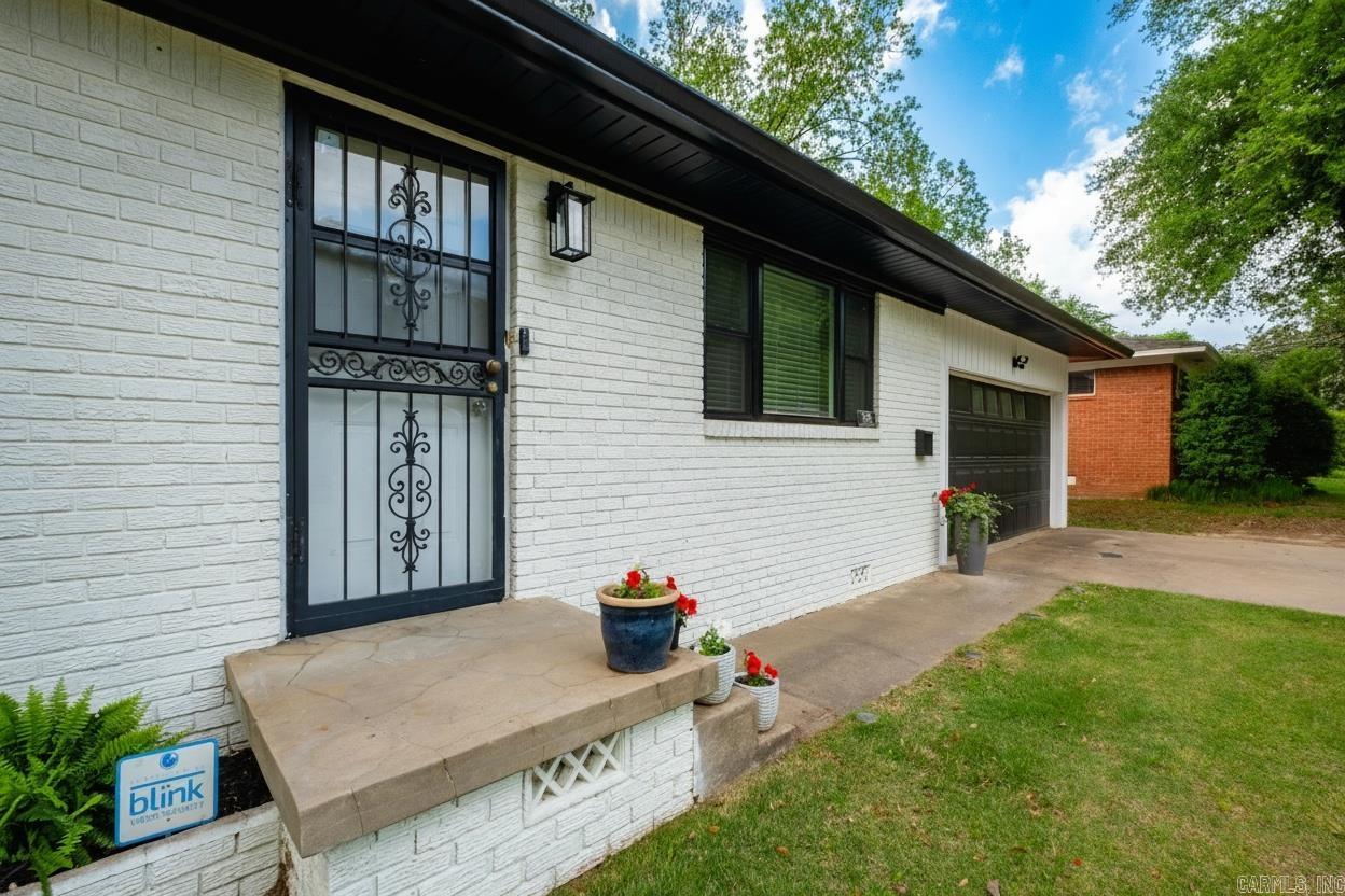 308 Cherokee Circle