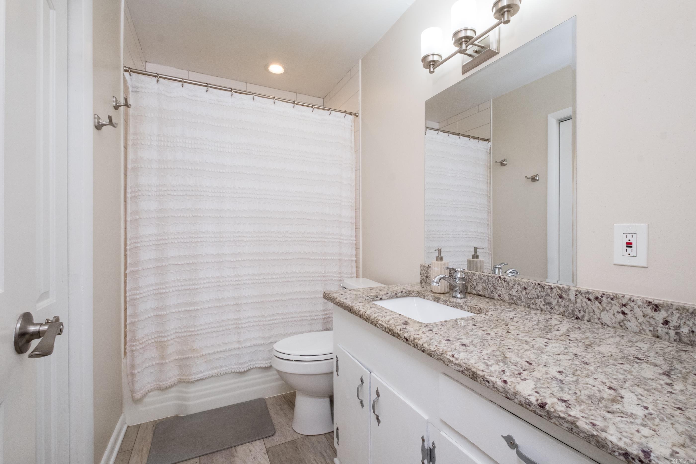 308 Cherokee Circle