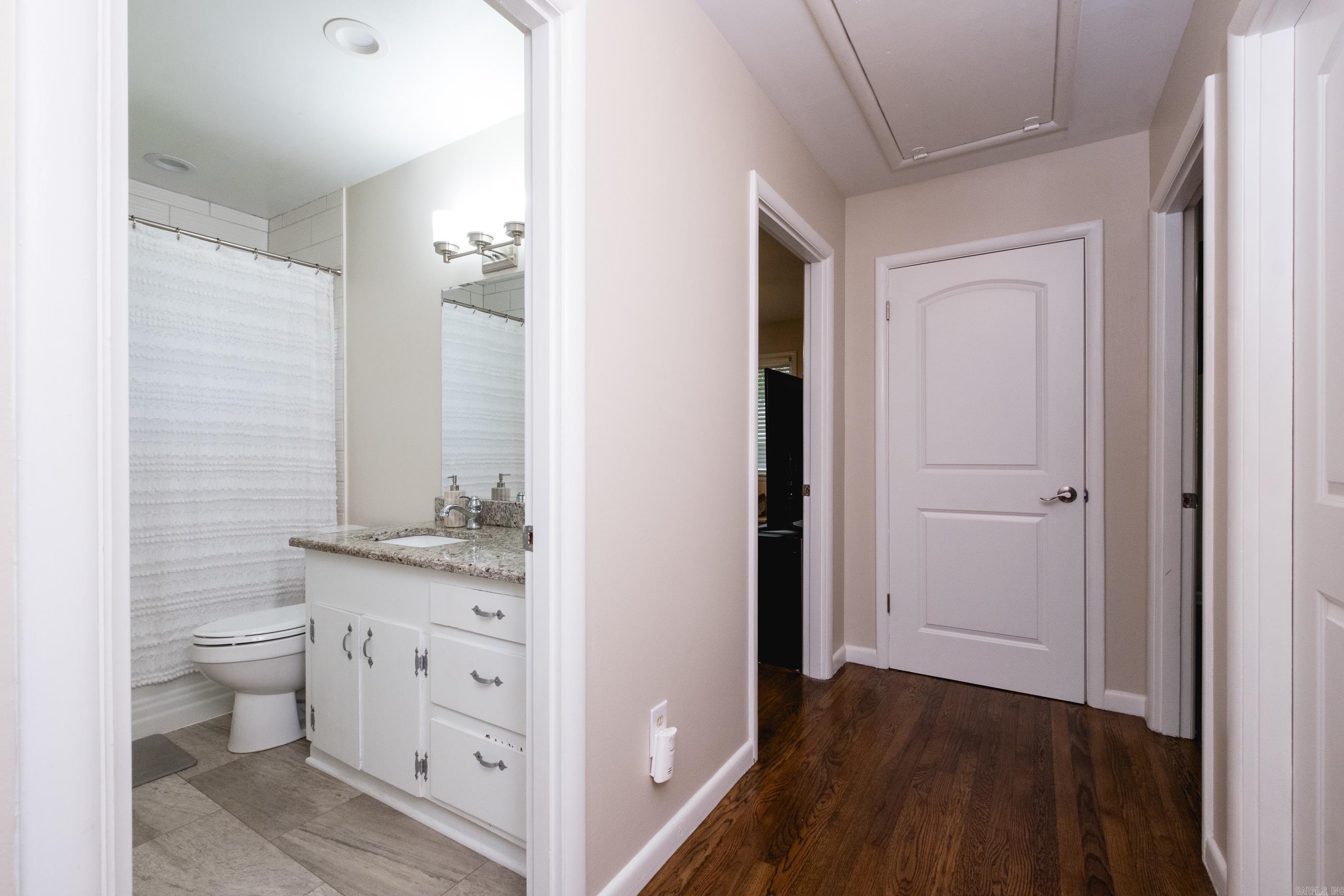 308 Cherokee Circle