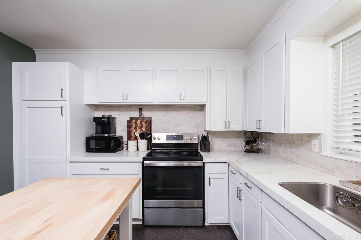 308 Cherokee Circle