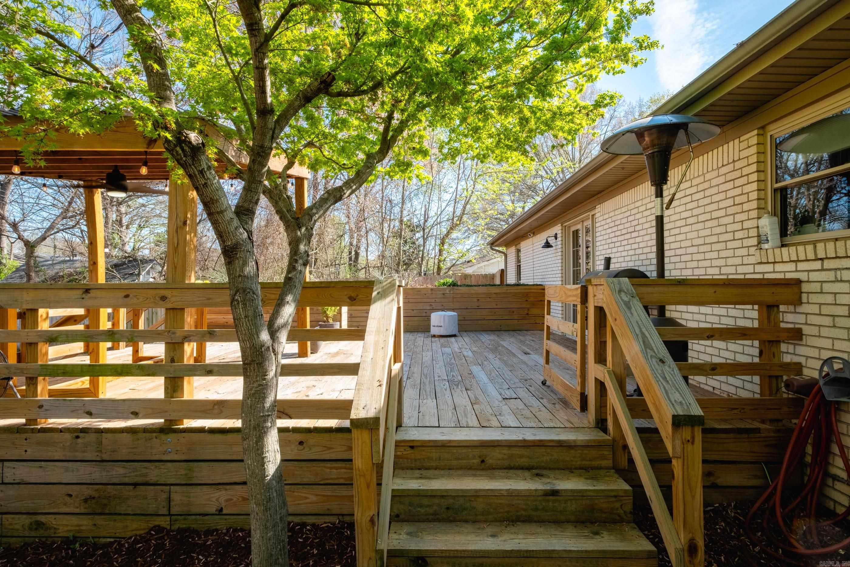 319 Poinsetta Drive