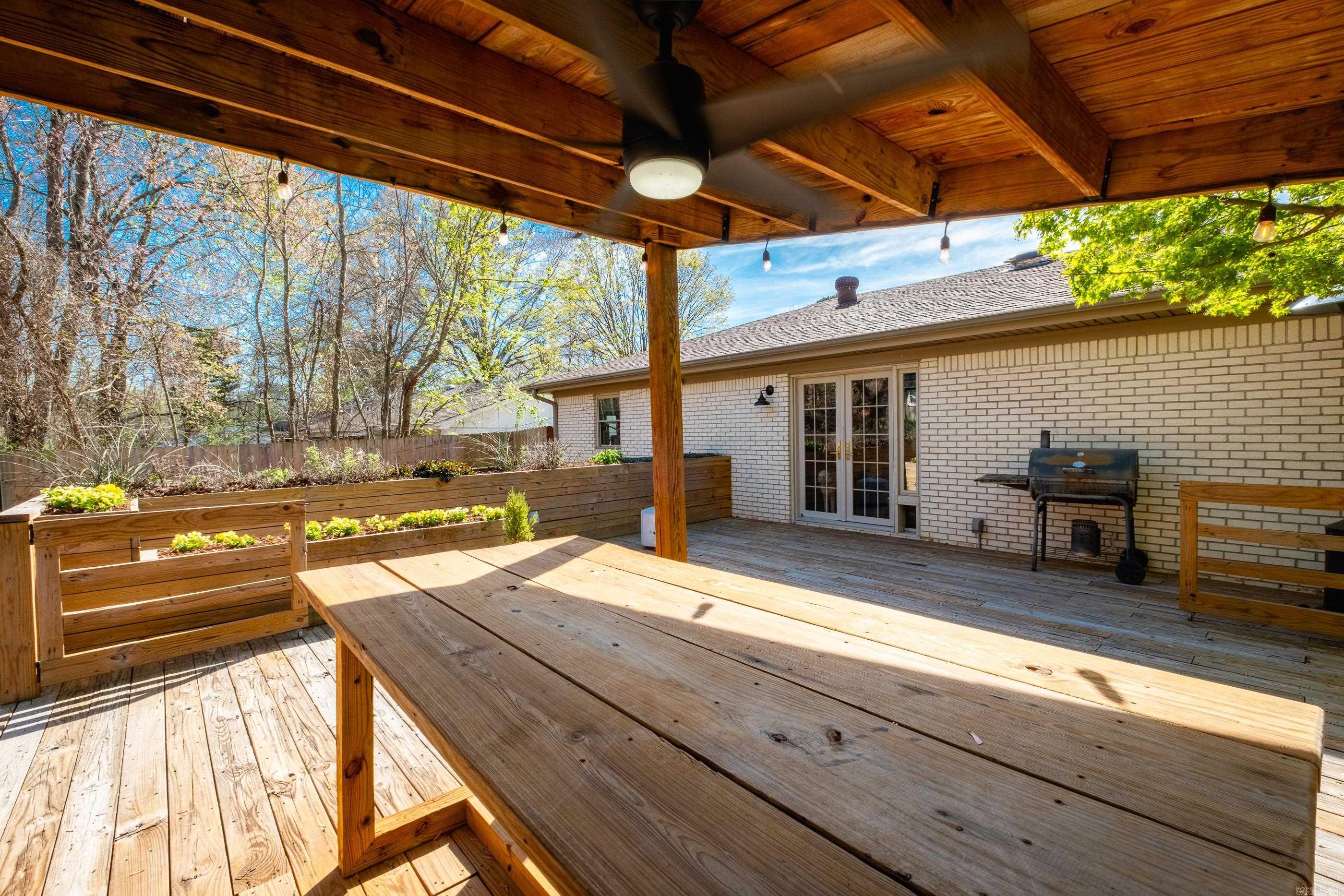 319 Poinsetta Drive