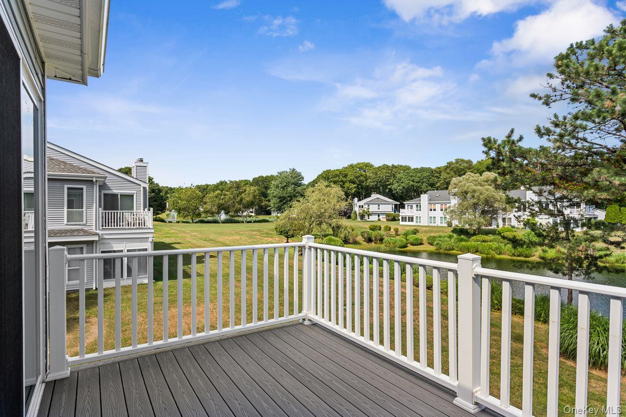 17 Lakeview Drive