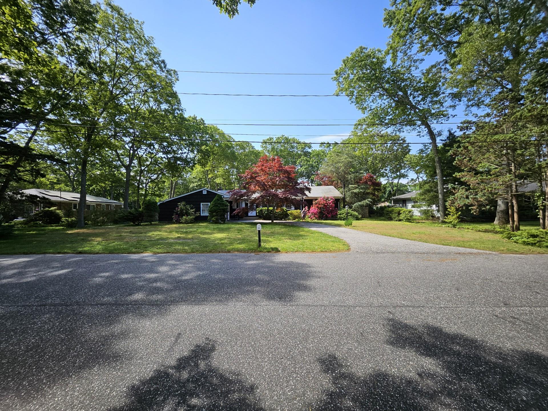 3 Evergreen Court