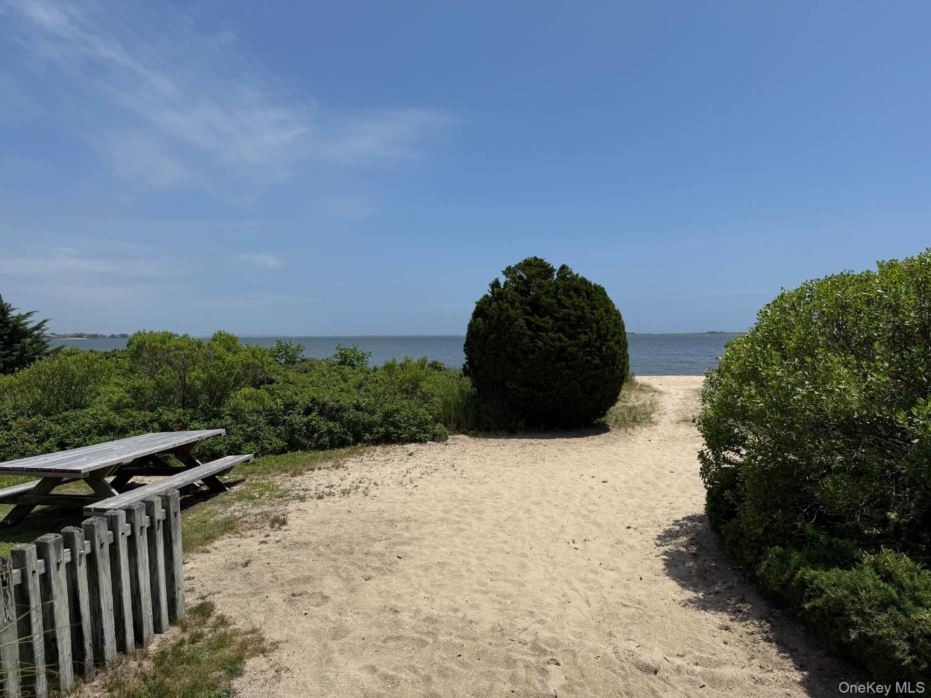 2 Bayside Avenue