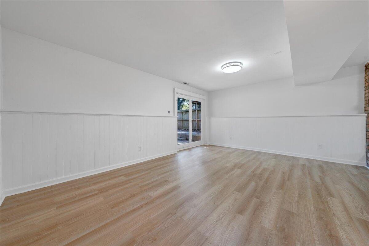 3112 Davis AVE