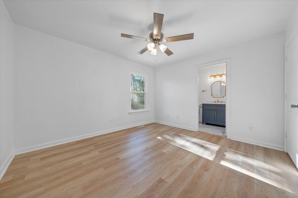 3112 Davis AVE