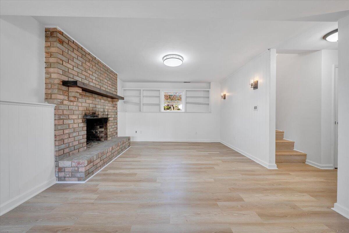 3112 Davis AVE